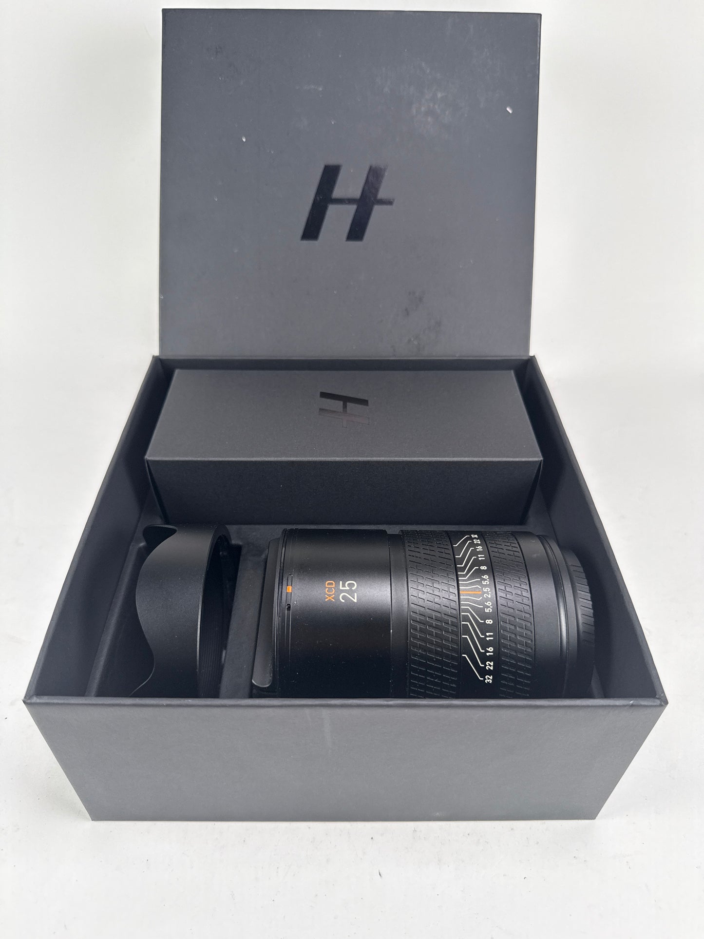 Hasselblad XCD 25mm F2.5 V Lens for X2D 907x (X Mount)