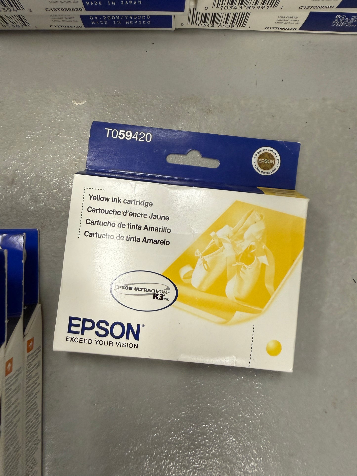 Genuine Epson lot of 96 epson 59 ink cartridges T059 style photo R2400