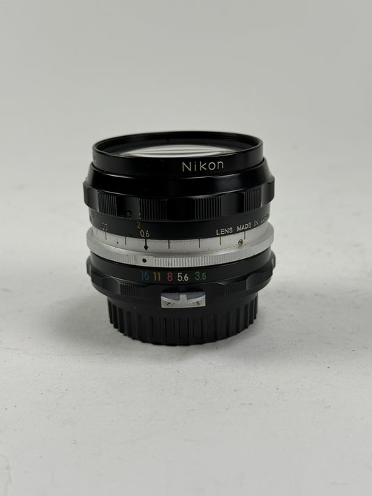 Nikon Nikkor H 2.8cm 28mm f3.5 Non Ai Lens
