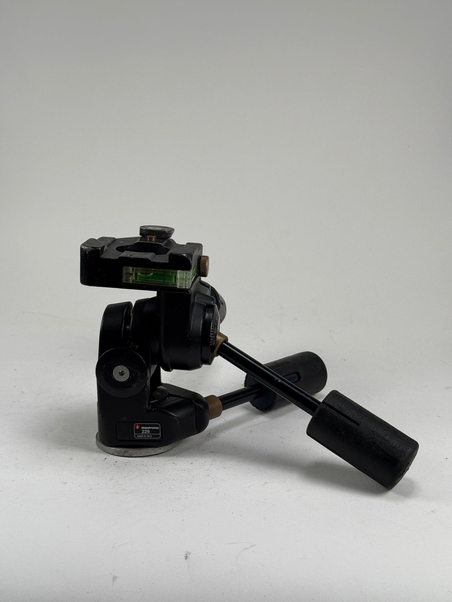 Manfrotto 229 3D Super Pro 3-Way Tripod Head