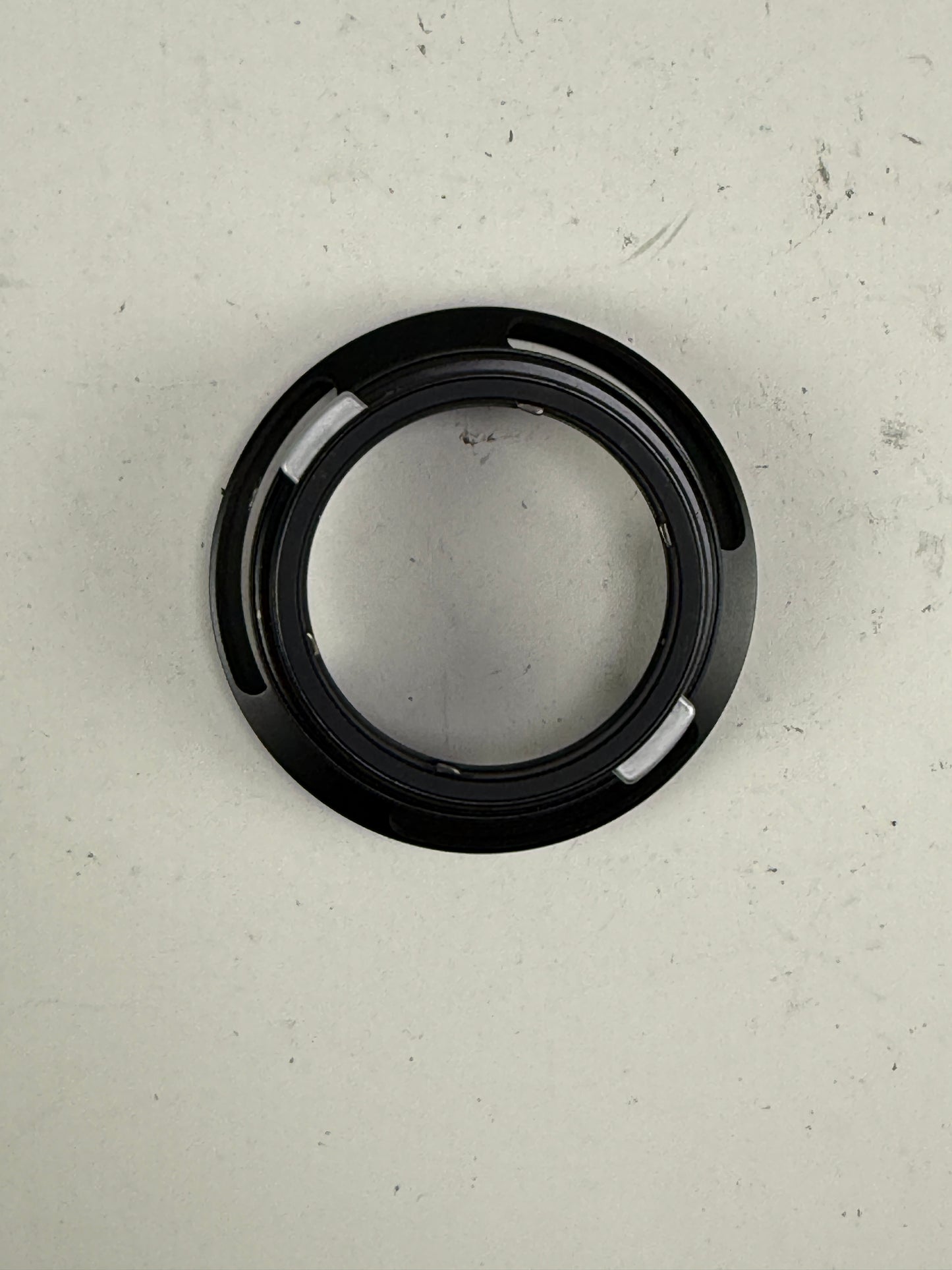 Leica Leitz 12504 lens hood for 35mm f1.4 35mm f2 summilux Summicron