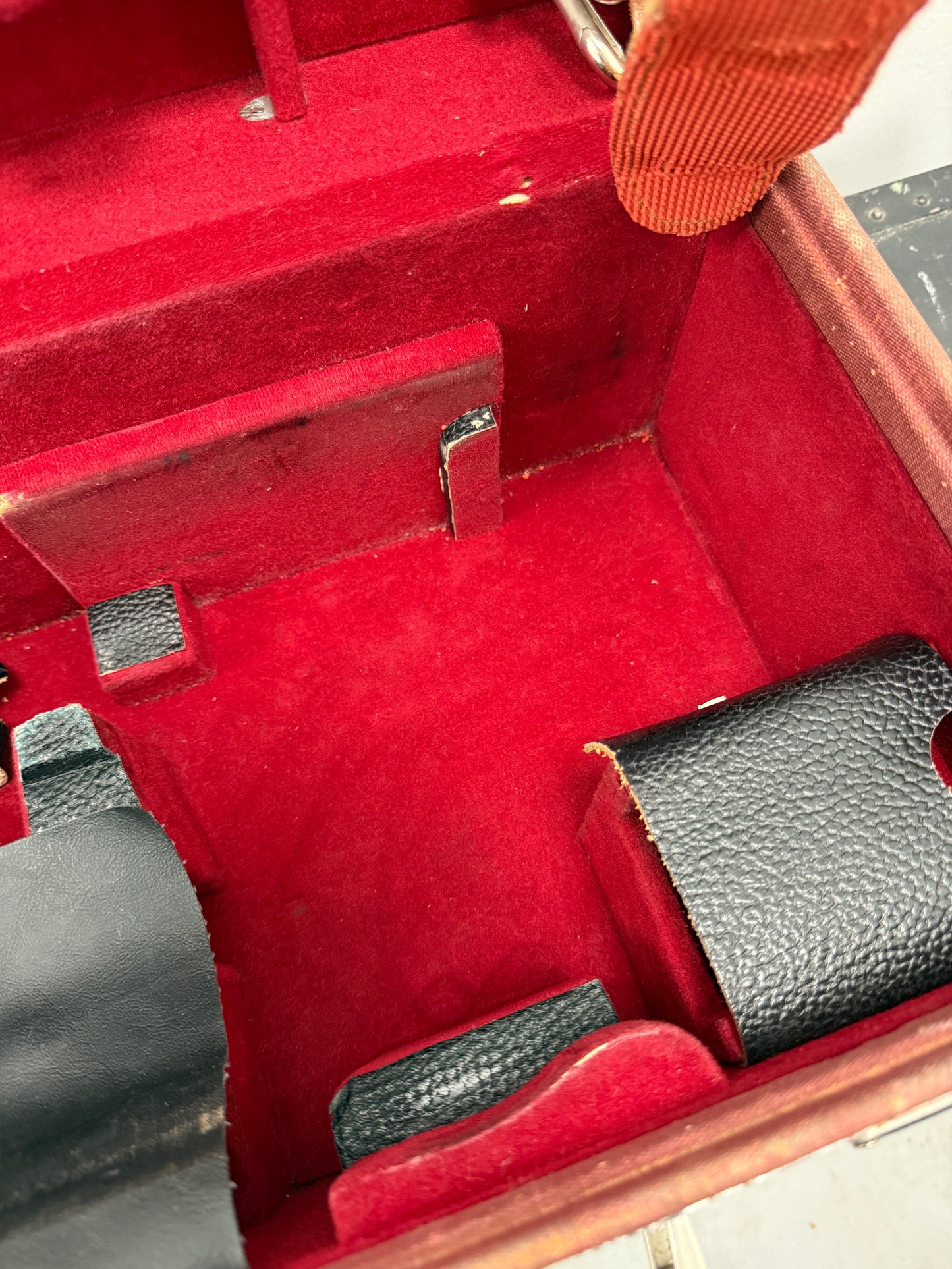 Arriflex 16S 16SR cinema Film camera aluminum metal carrying case
