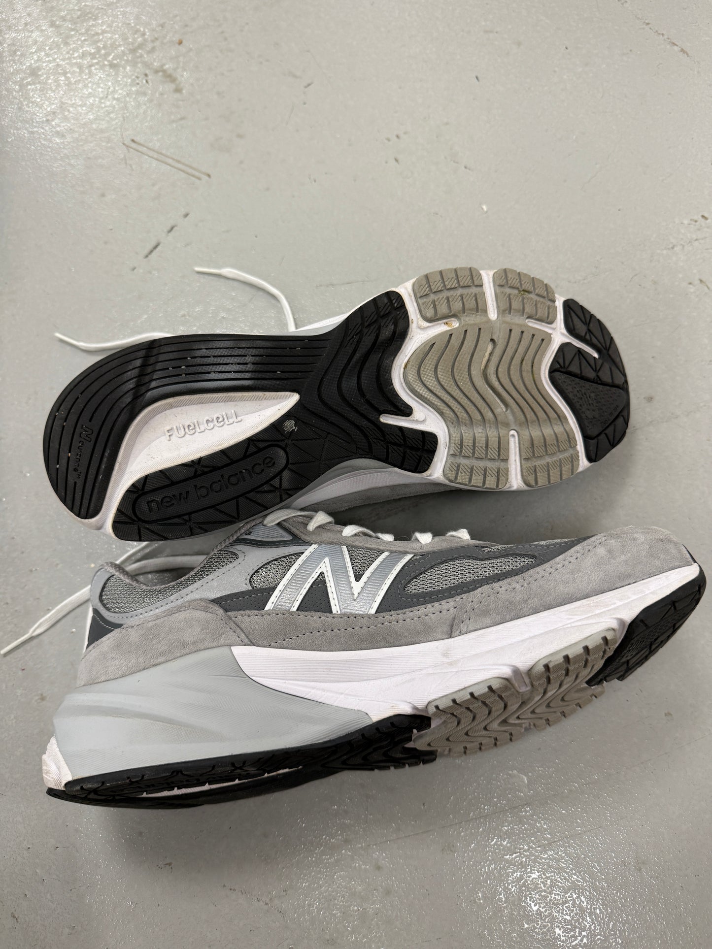 New Balance Size 11.5 Made in USA 990v6 Shoes Sneakers Running Sports Training