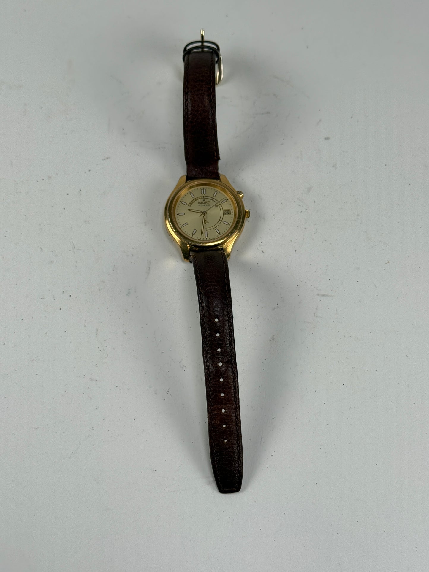Sieko Kinetic Men’s Indicator Watch 5M42-0A19 Sapphire Crystal Japanese Movement