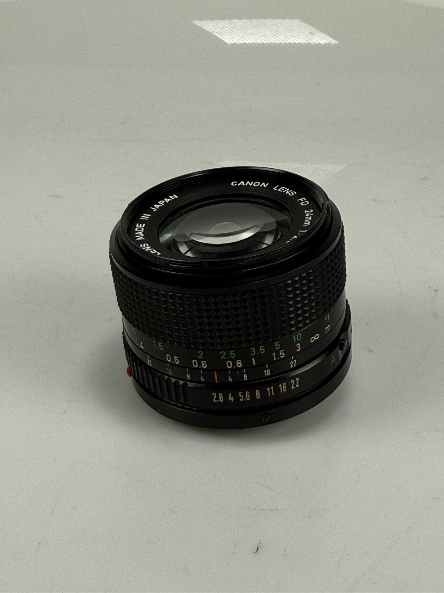 Canon New FD NFD 24mm F2.8 MF Wide Angle Lens