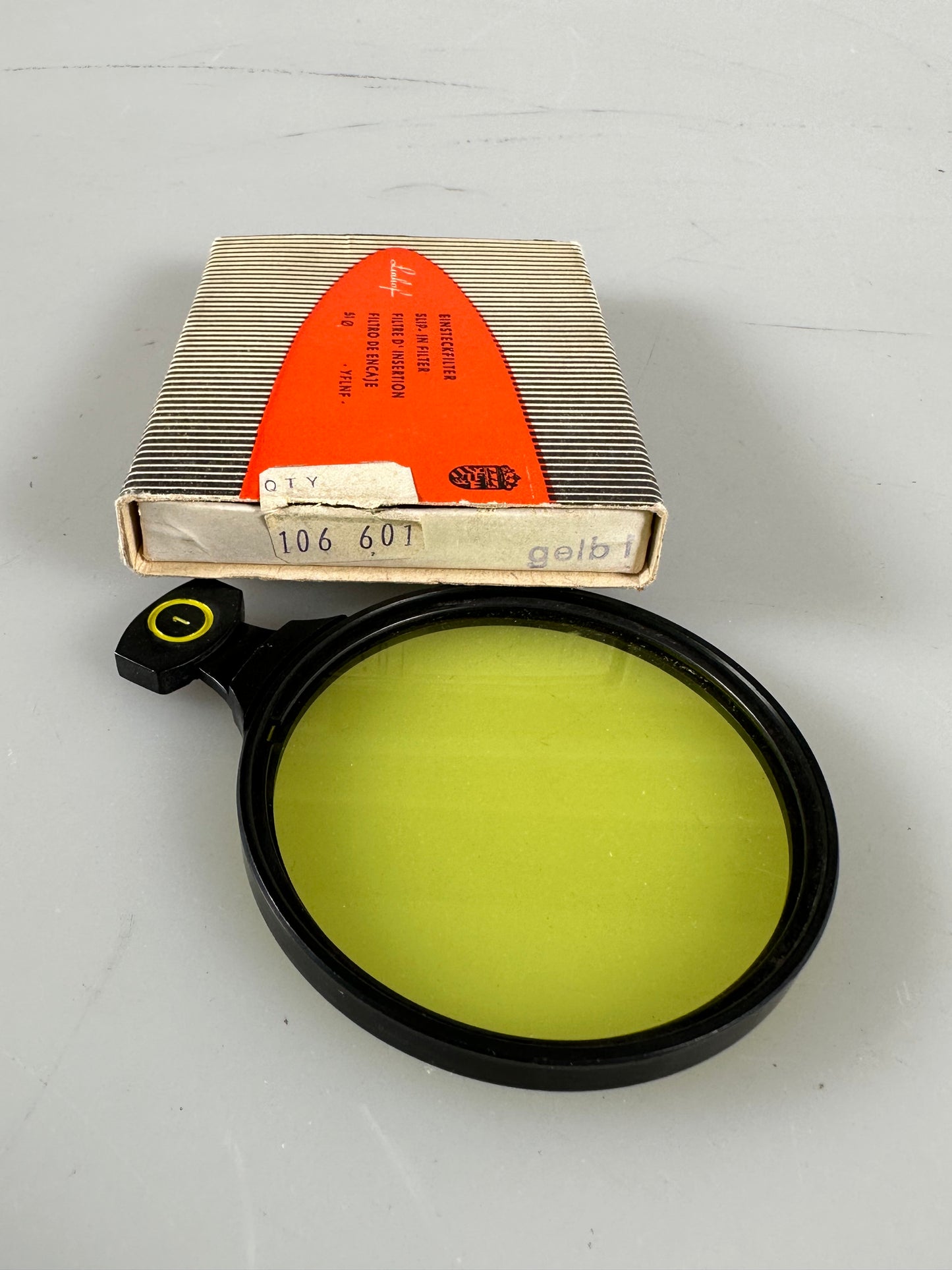 Linhof 51mm Drop in filter for universal shade Yellow 1 Y1