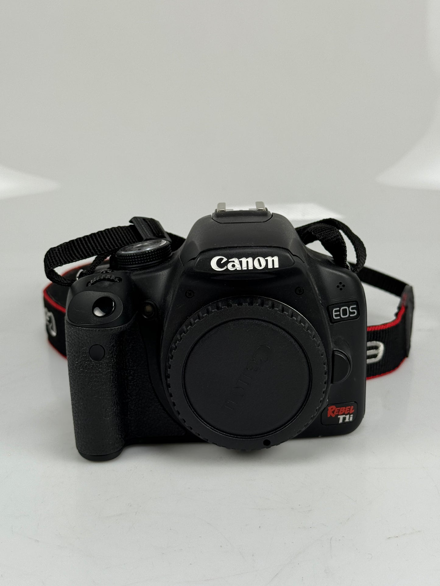 Canon 15.1MP CMOS Digital SLR Camera EOS Rebel T1i Body