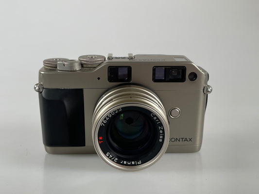 Contax G1 Rangefinder 35mm Film Camera with 45mm f2 Zeiss lens