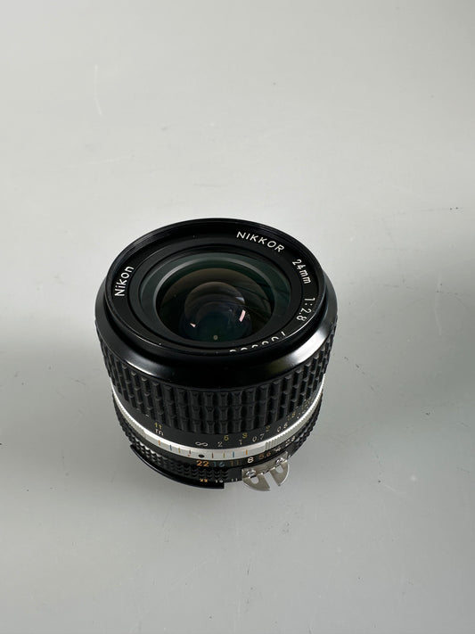 Nikon Nikkor AIS AI-S 24mm f2.8 35mm camera Lens