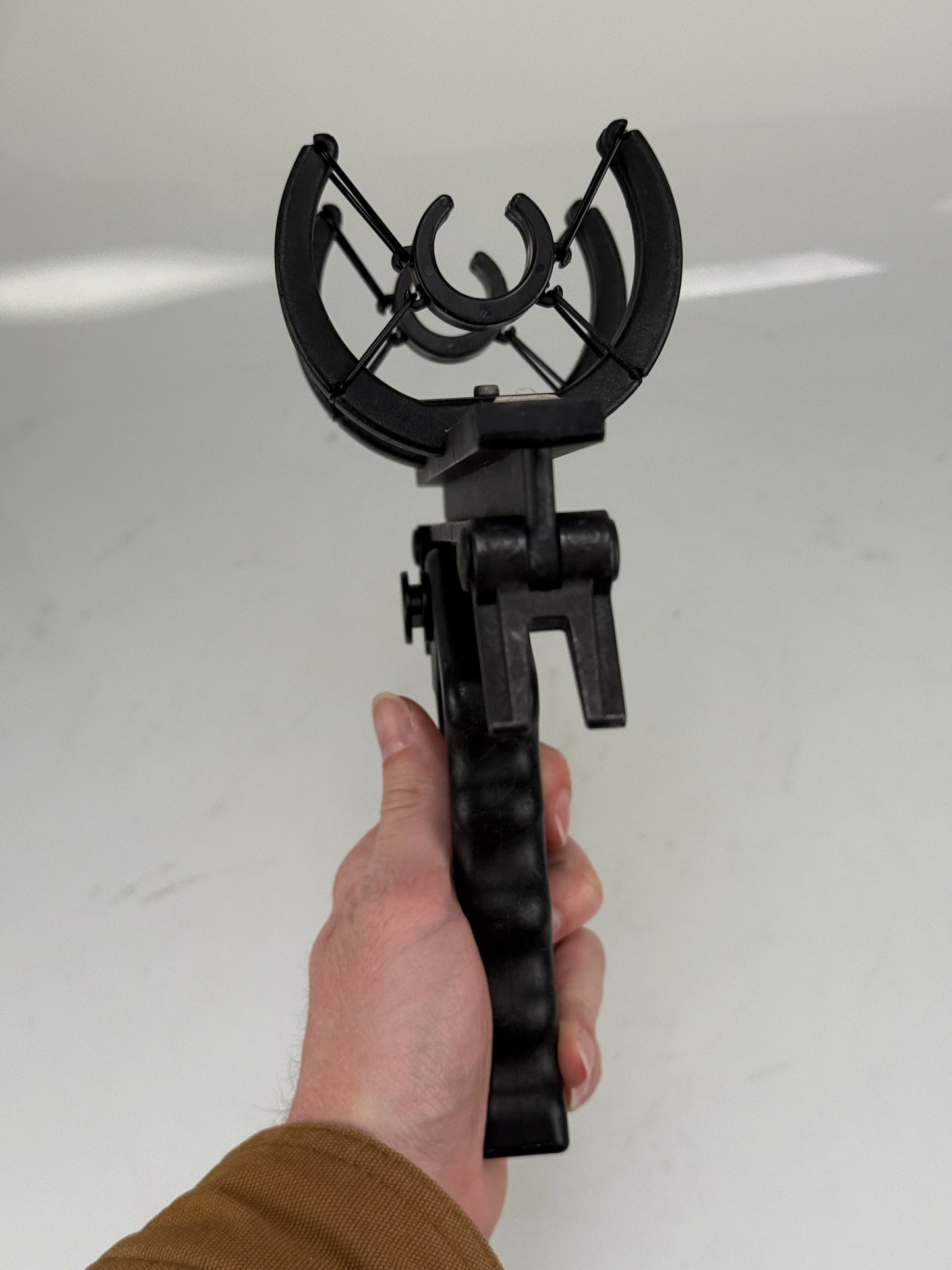 Sennheiser MZS 20-1 Pistol Grip Shock Mount 03609 for MKH 20-70/416