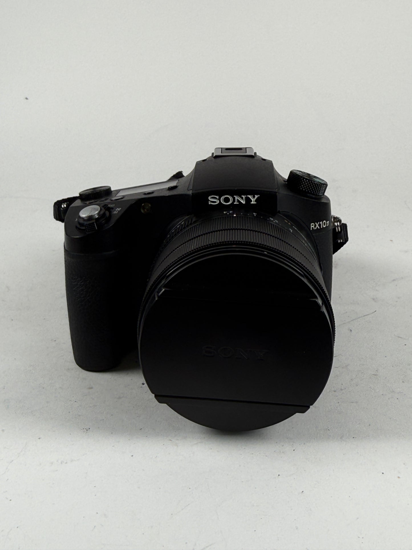 Sony Cyber-Shot DSC-RX10 IV 20.1MP Digital Camera w/25x Zoom