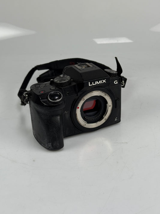 Panasonic Lumix DMC-G7 16MP Mirrorless MFT Digital Camera Body