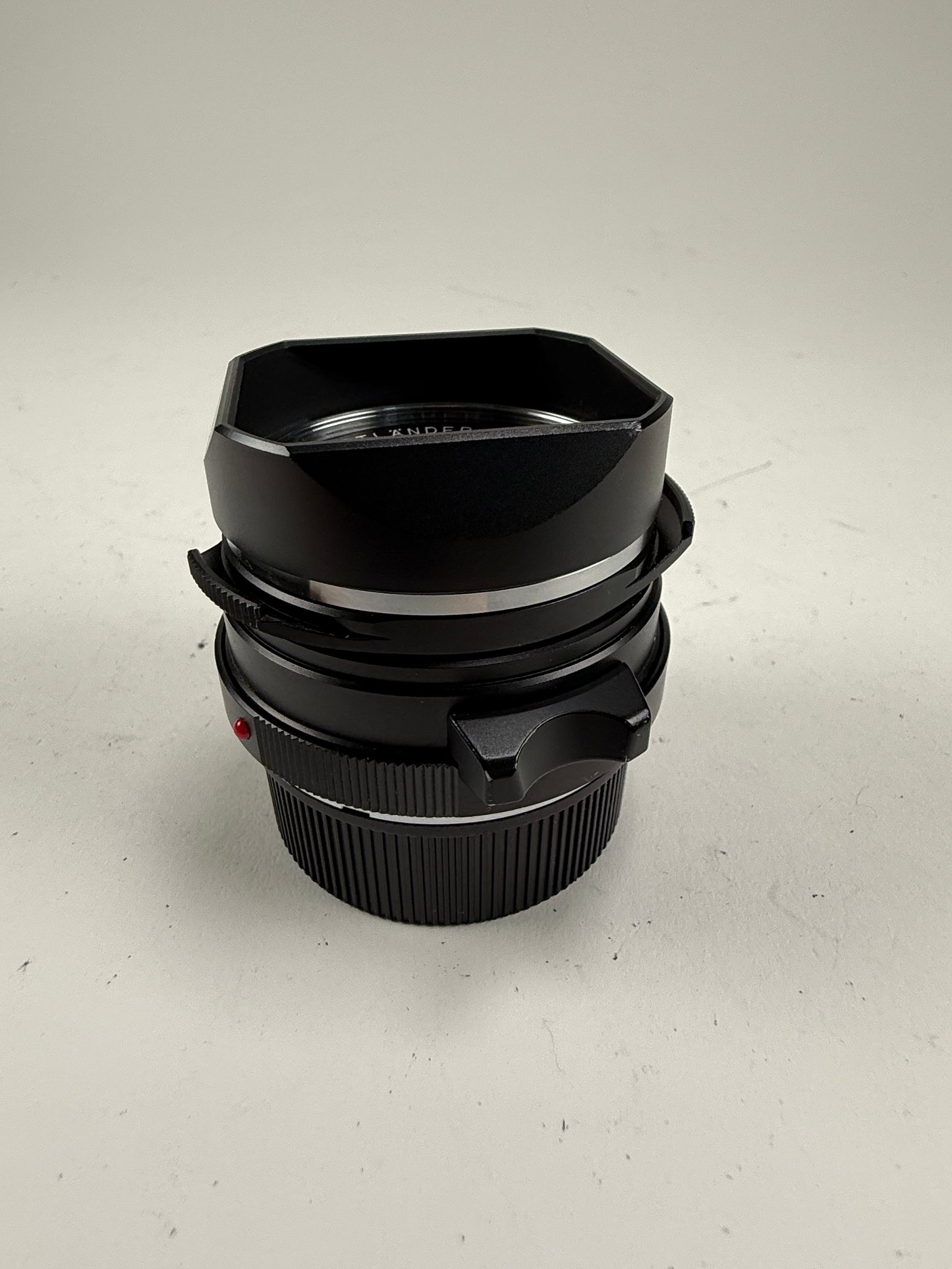 Voigtlander NOKTON Classic 40mm F1.4 SC VM (for Leica M mount)