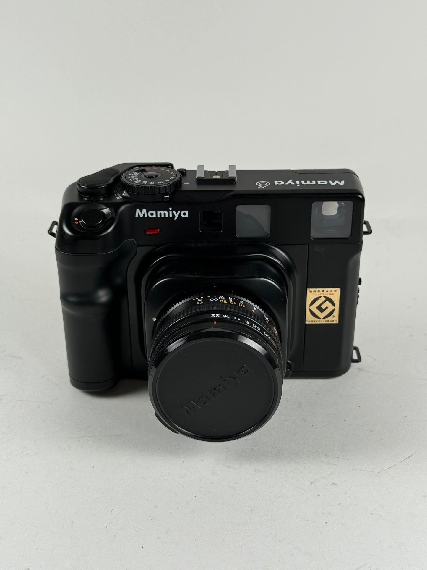 Mamiya 6 medium format rangefinder camera with 75mm f3.5 L G lens