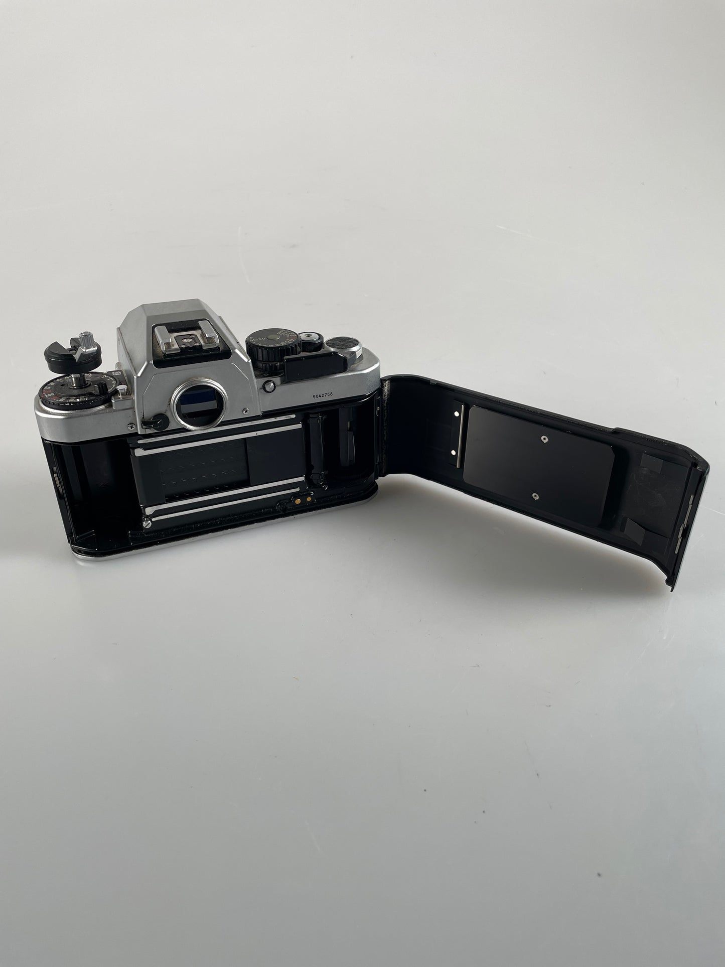 Nikon FA Silver 35mm SLR Film Camera Body