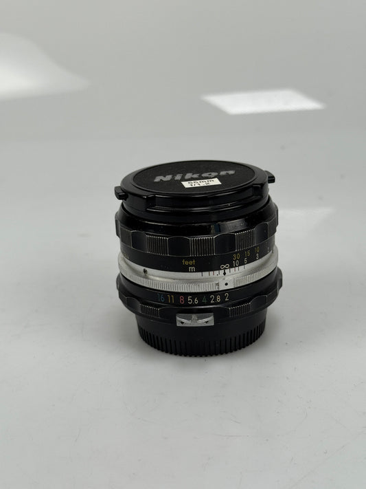 Nikon Nikkor-H C Non AI 50mm f2 Lens