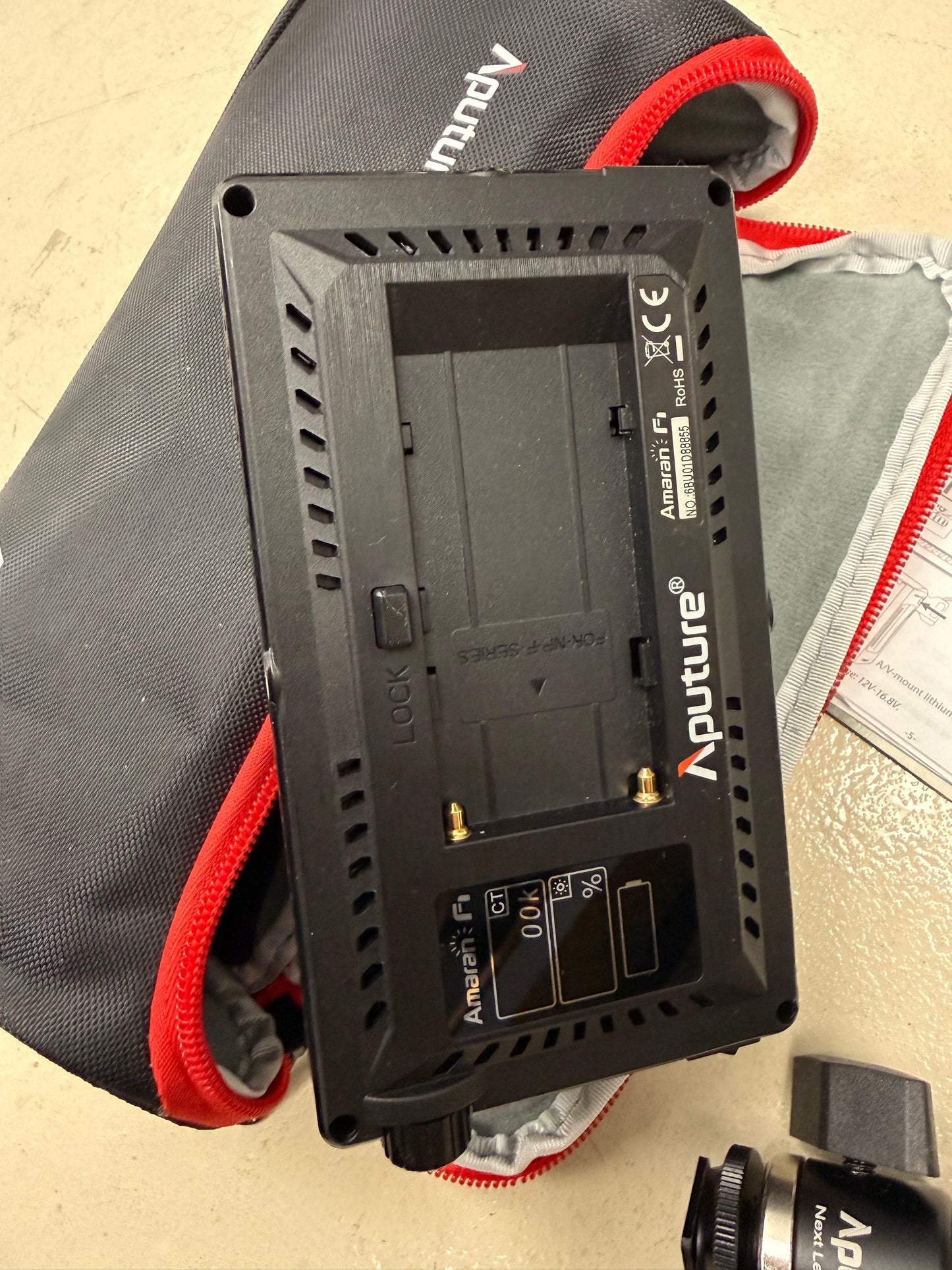 Aputure Amaran F1 Light Kit W/ Case , Mount