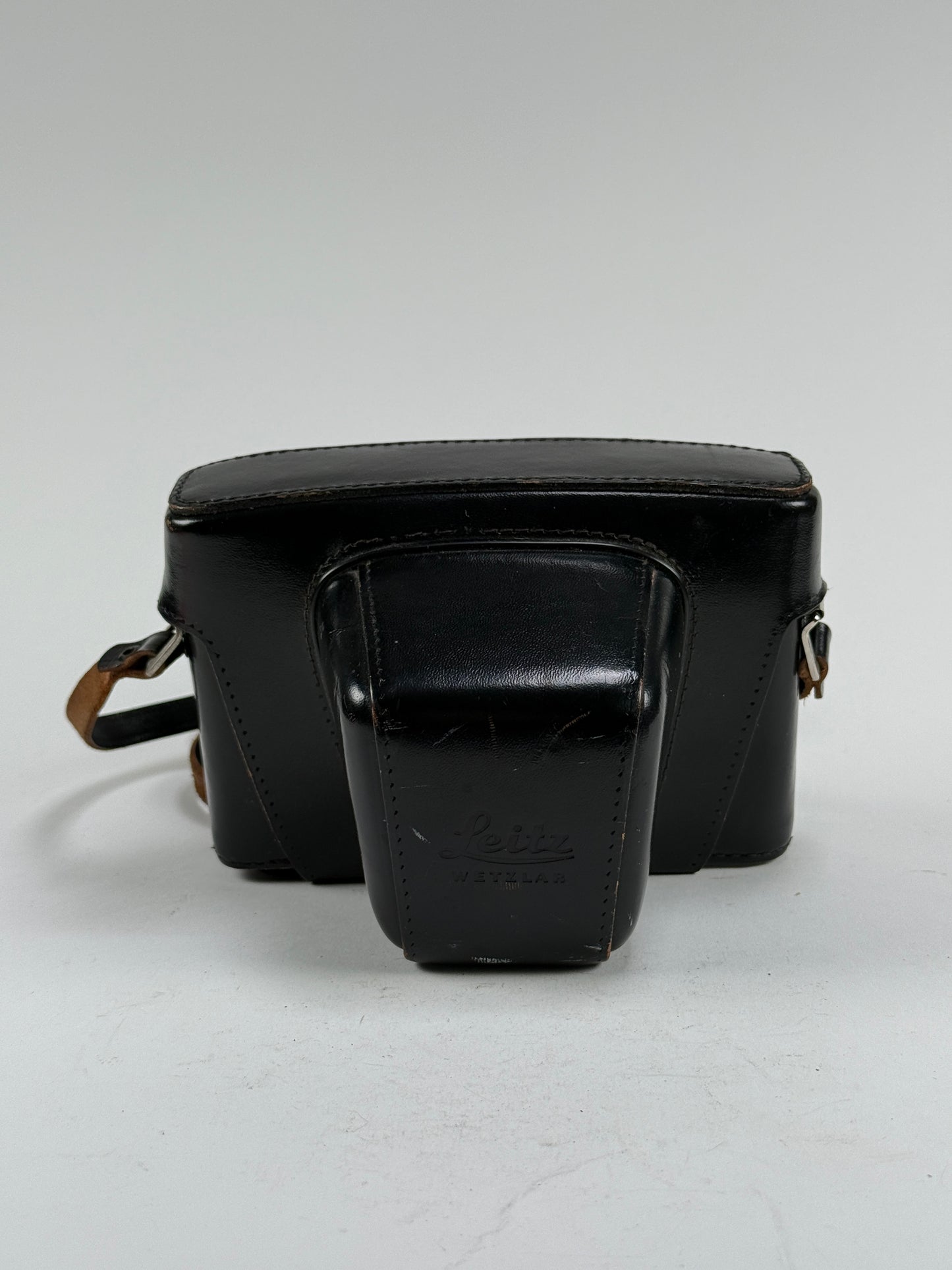 Leitz Leica M5 Everready Leather Case w/ Strap Black
