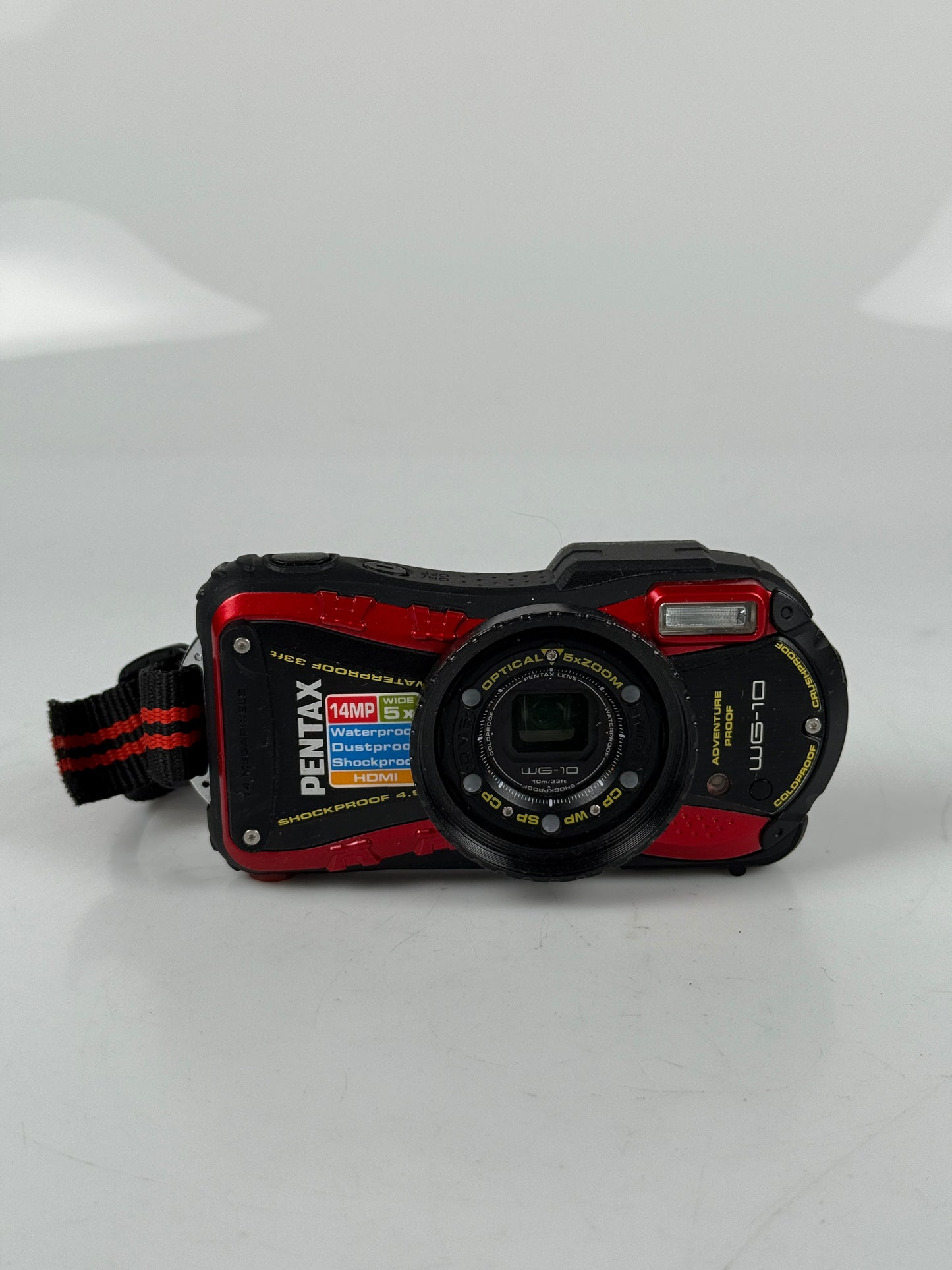 Pentax OPTIO WG-10 14.0MP 5x Water/Shockproof Digital Camera - Red