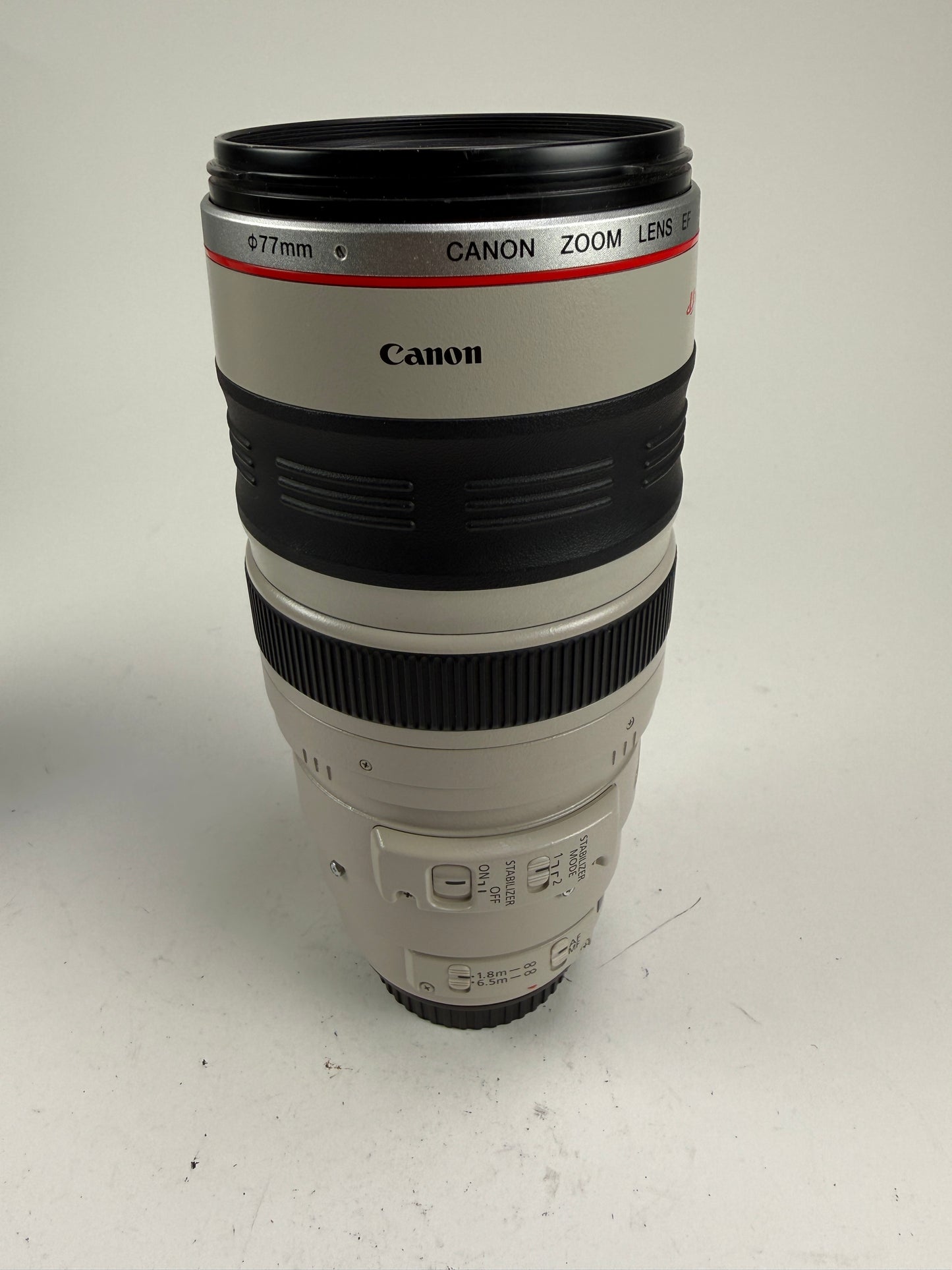 Canon EF 100-400mm F4.5-5.6L IS USM camera lens