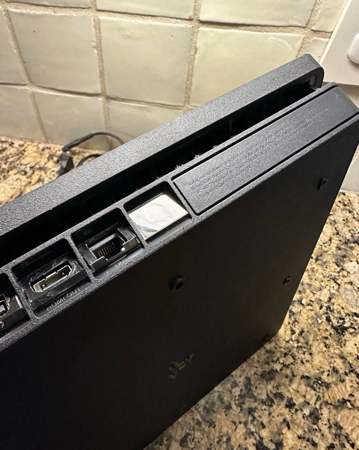 sony ps4 slim game console 1tb With 2 Controllers, Turtle Beach Headphones