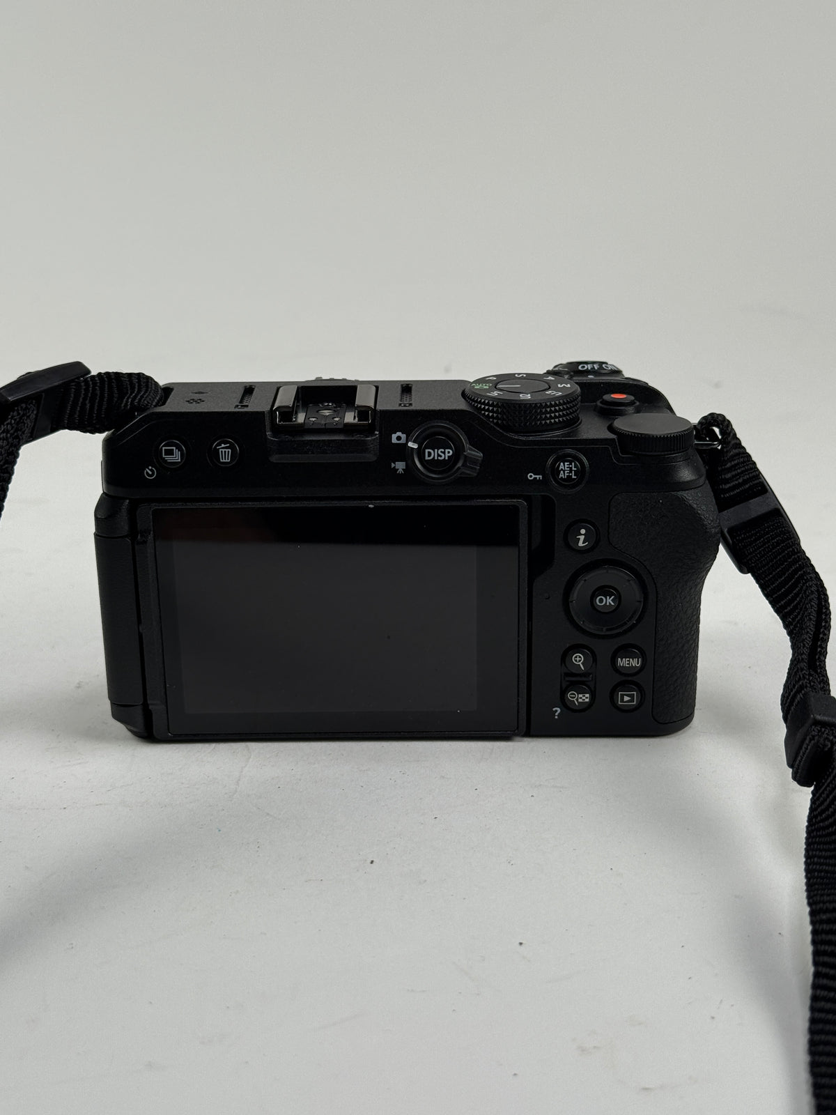 Nikon Z30 20.9MP Mirrorless Camera w/ 16-50mm and 50-250mm lens kit