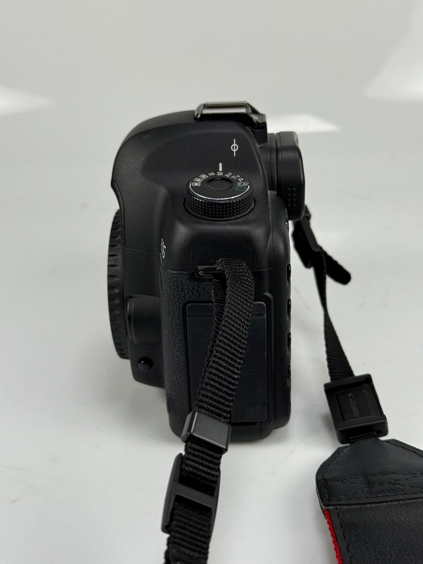 Canon 5d mark ii digital camera SLR Body