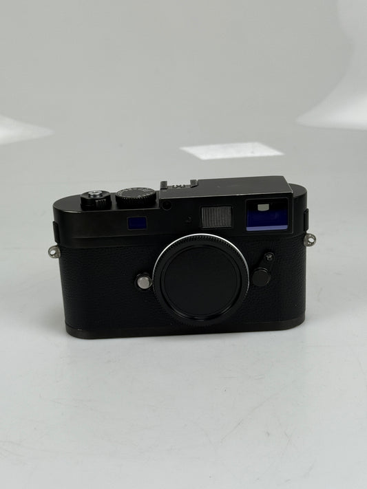 Leica M Monochrom Black Digital Rangefinder CCD sensor