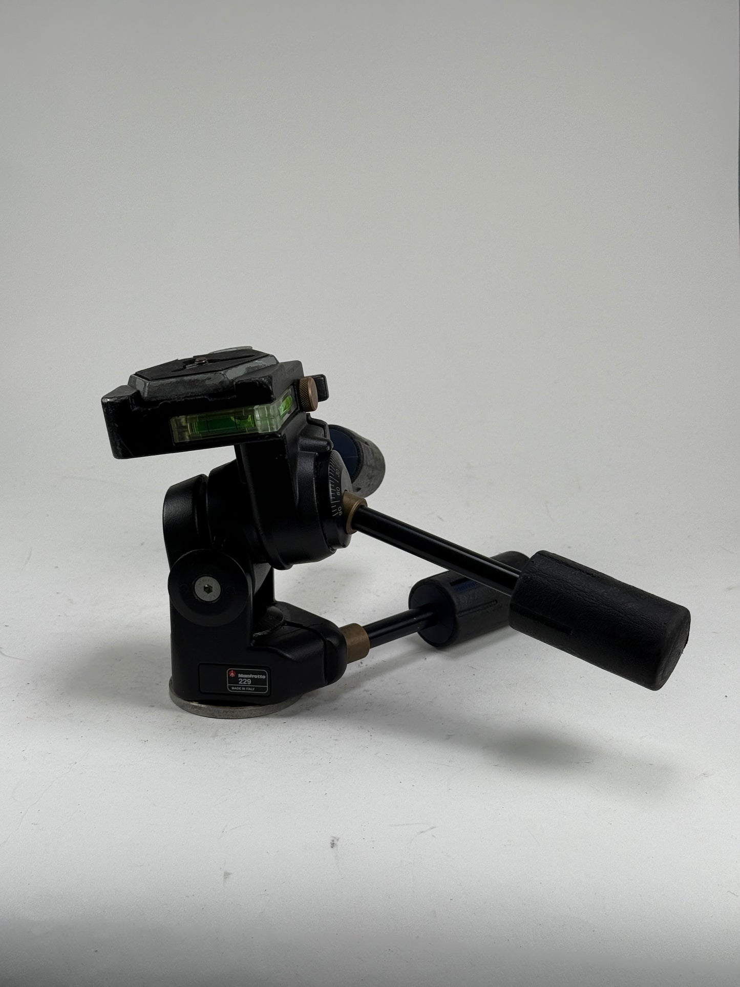 Manfrotto 229 3D Super Pro 3-Way Tripod Head