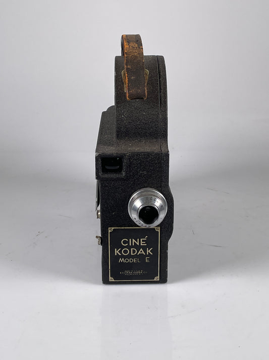 Vintage Kodak cine kodak model E 16mm Movie Camera 20mm f3.5