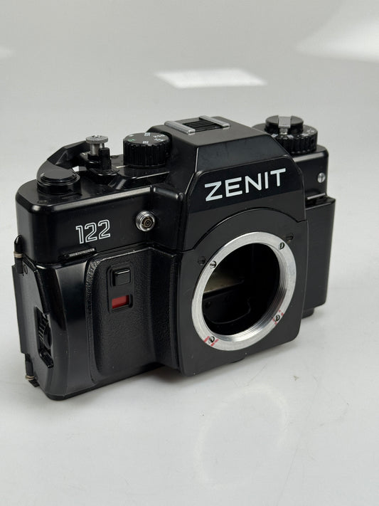 SOVIET USSR ZENIT-122 35mm SLR Film camera BODY