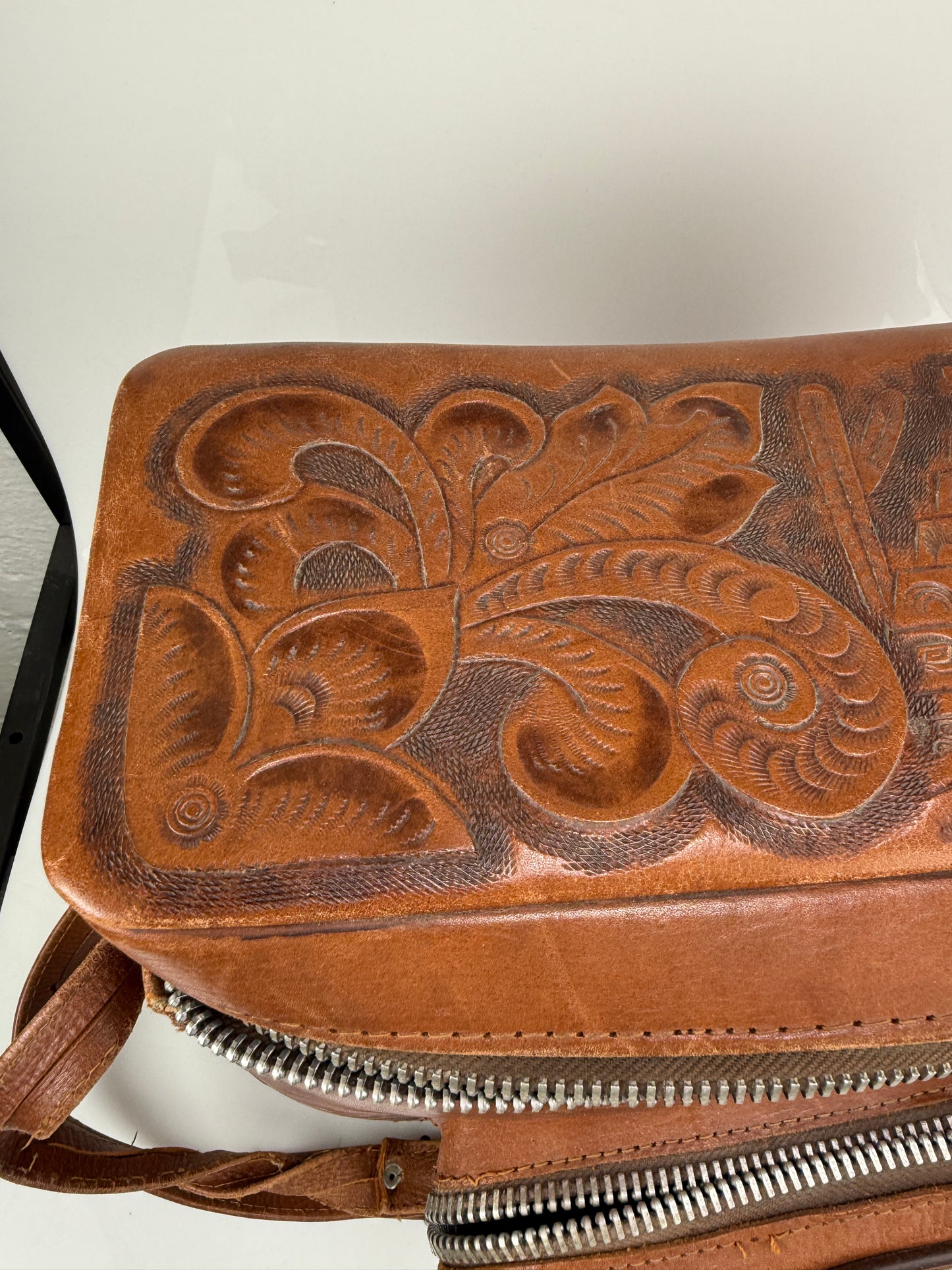 Vintage Genuine Brown Leather Camera Case Bag Mayan chichen Itza Mexico