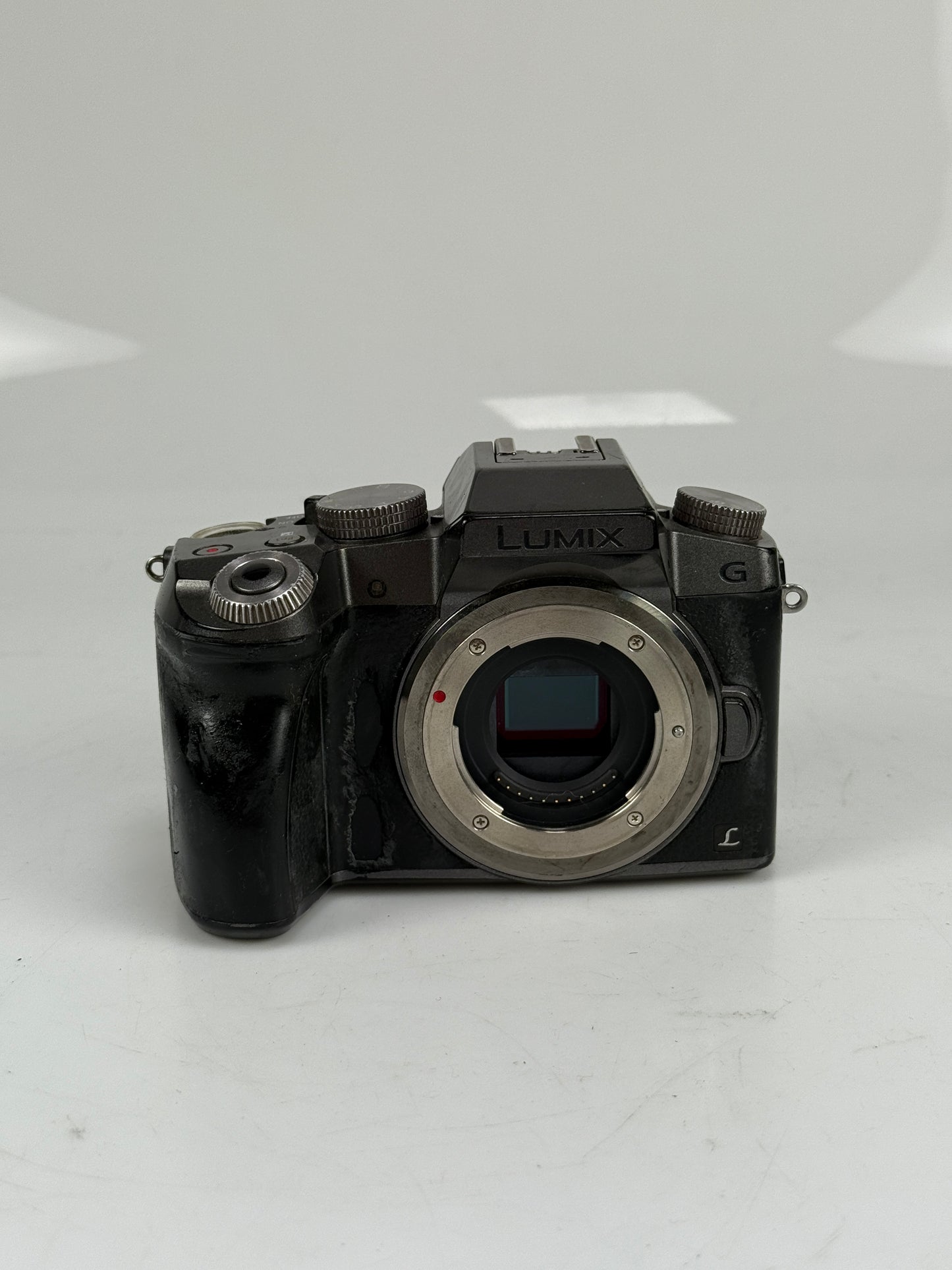 Panasonic Lumix DMC-G7 16MP Mirrorless MFT Digital Camera Body