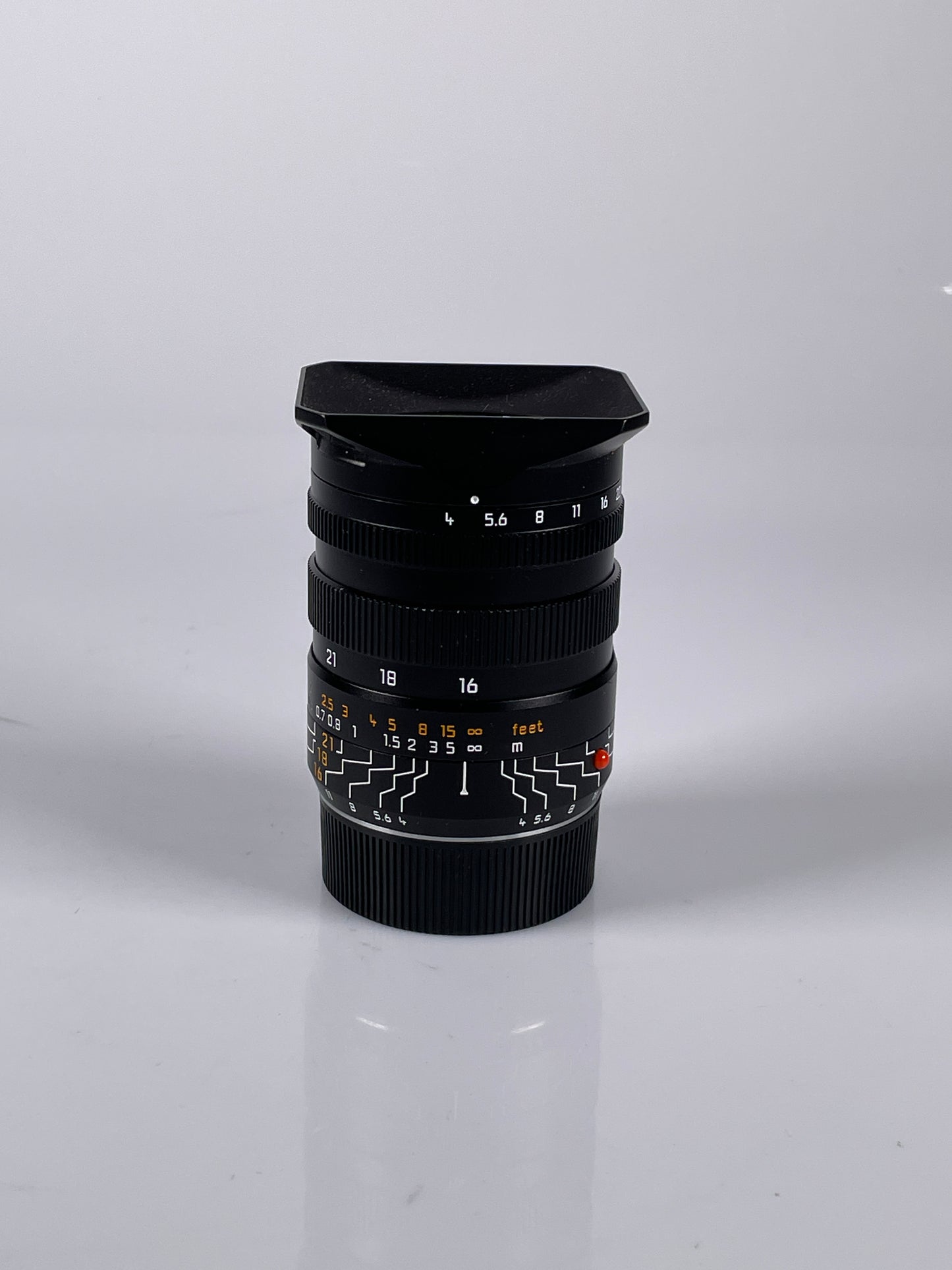 Leica 11626 16-18-21mm f4 Tri-Elmar-M ASPH 6-Bit Lens