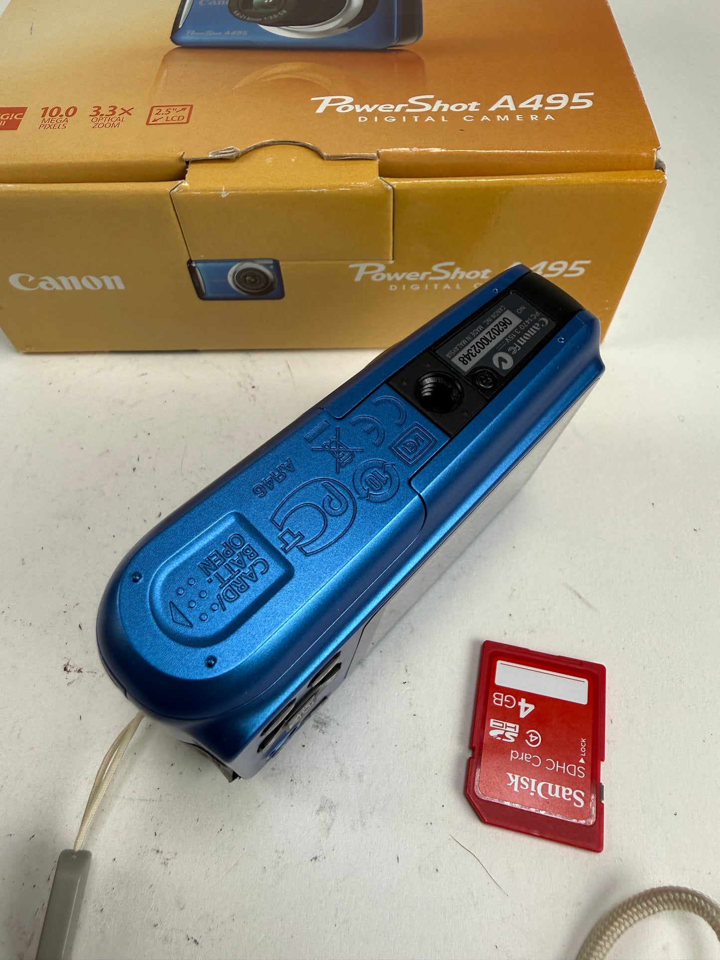 Canon PowerShot A495 10.0MP Digital Camera Blue