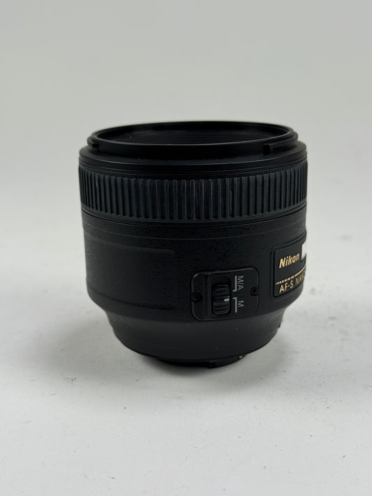 Nikon Nikkor AF-S 85mm f1.8 G Lens