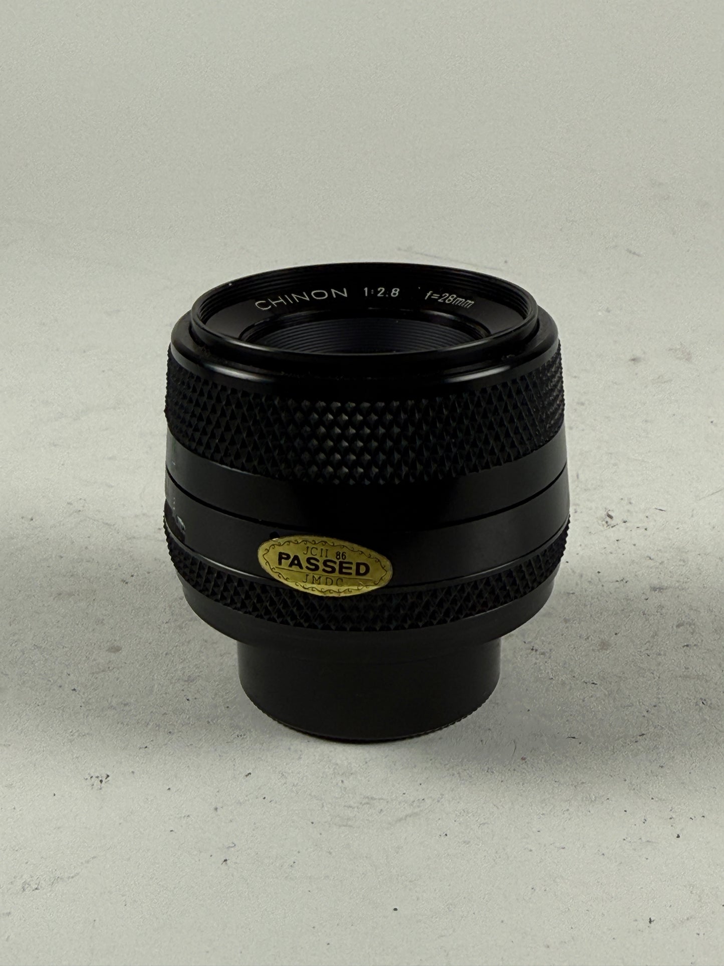 Chinon multi coated 28mm f2.8 M42 mount lens