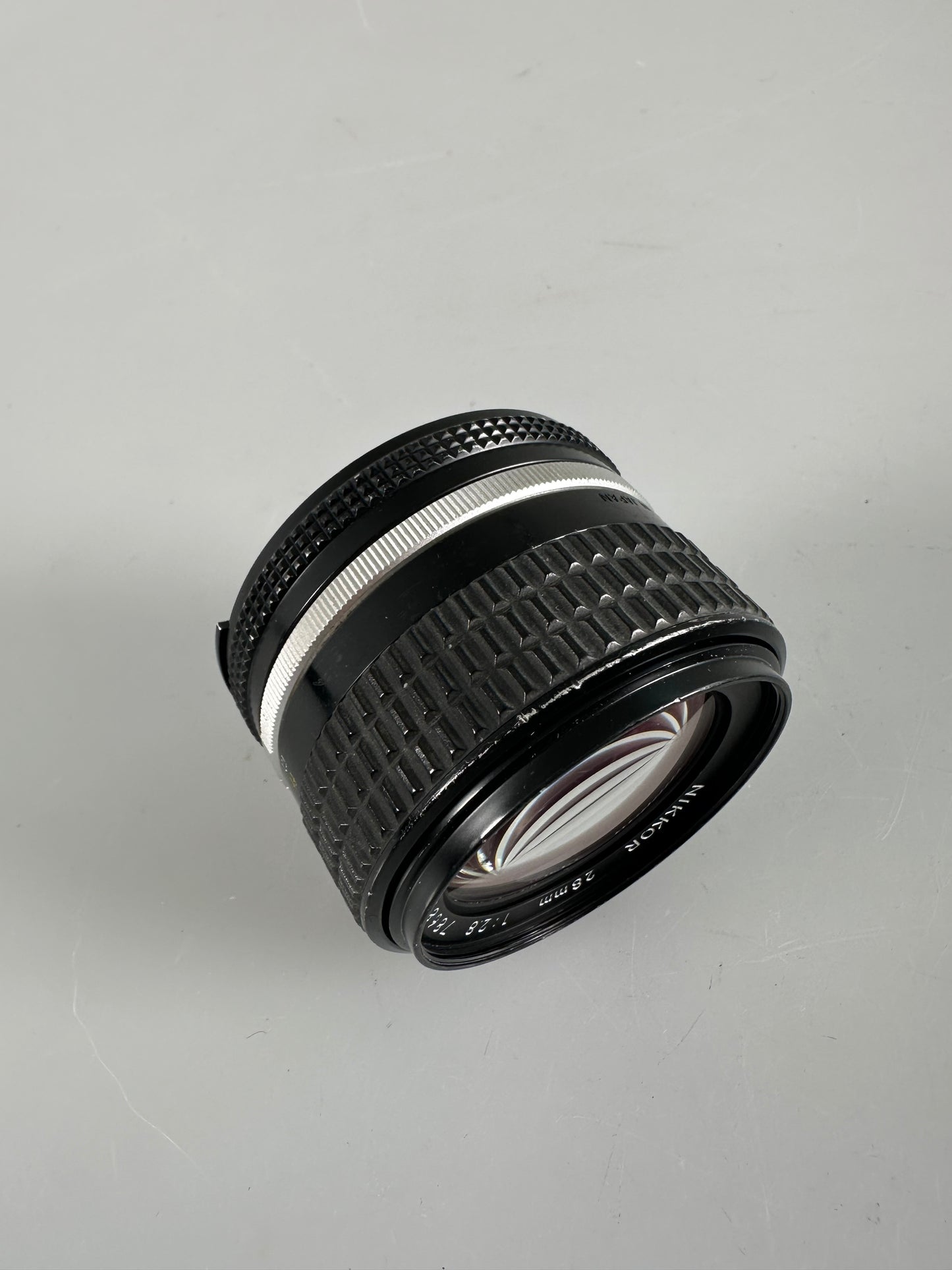 Nikon Ai-s Nikkor 28mm f2.8 Wide Angle MF Lens