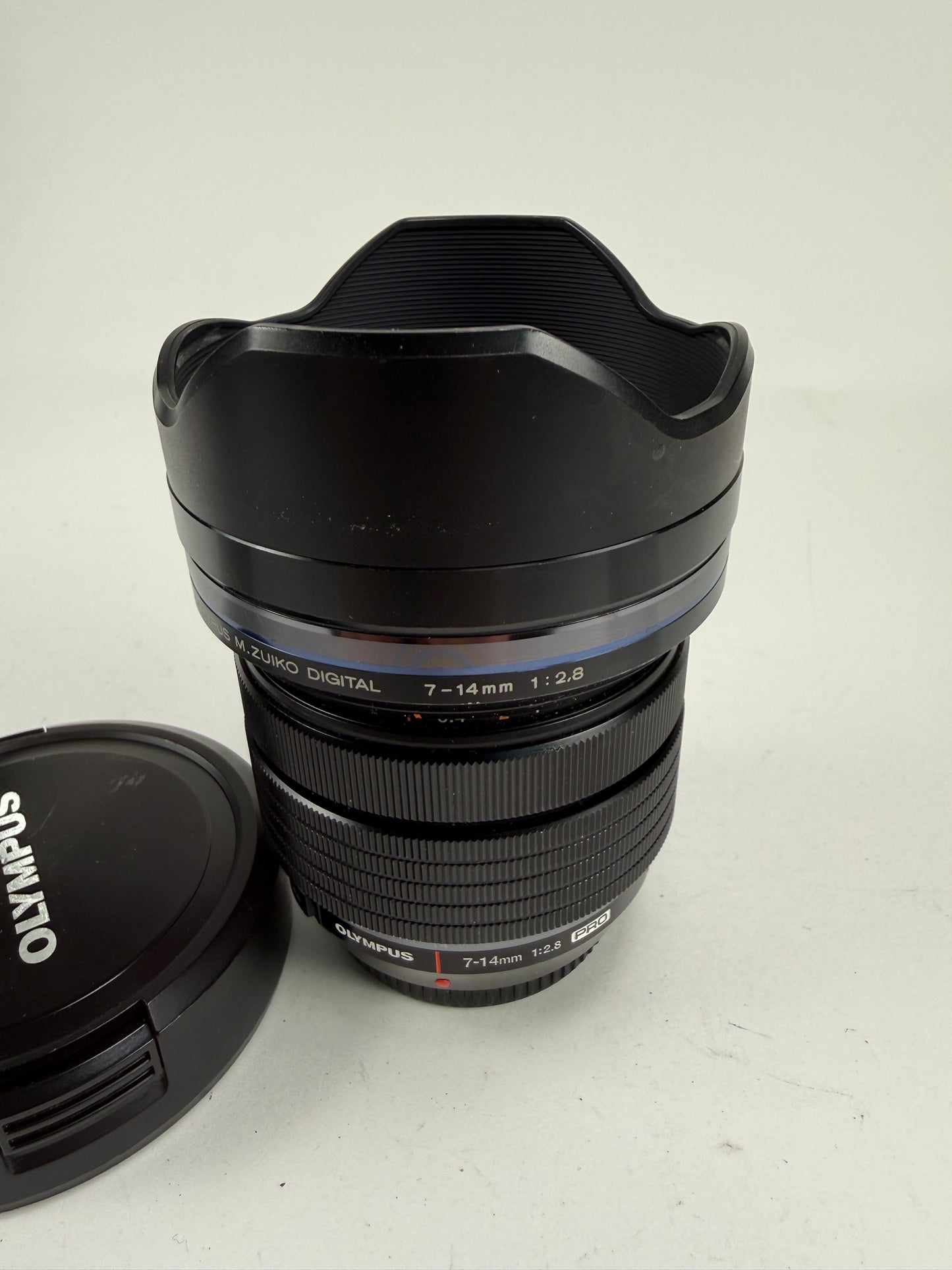 Olympus M.Zuiko Digital ED 7-14mm F2.8 PRO