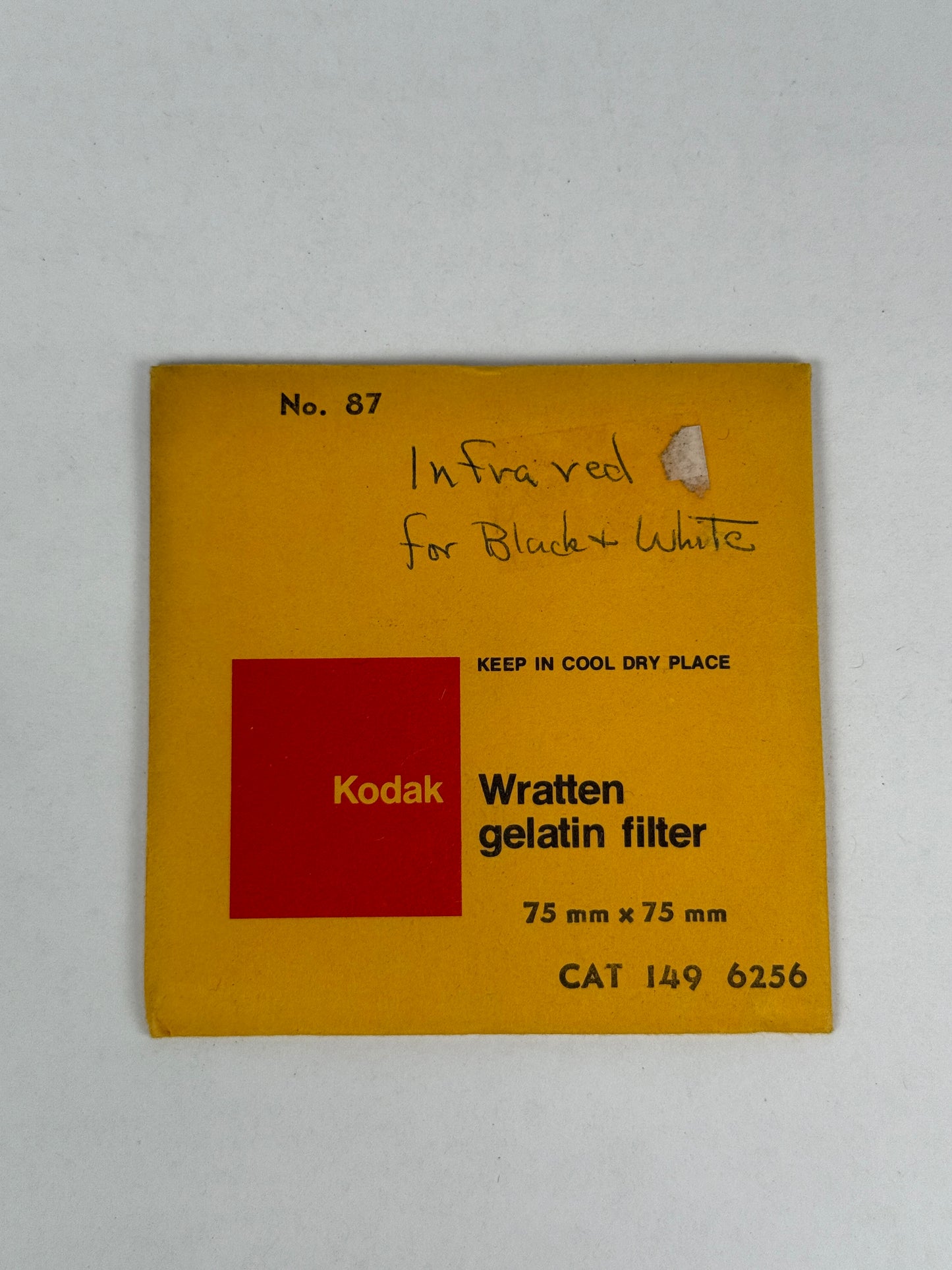 Kodak Wratten 87 IR Infrared filter 75x75mm sealed