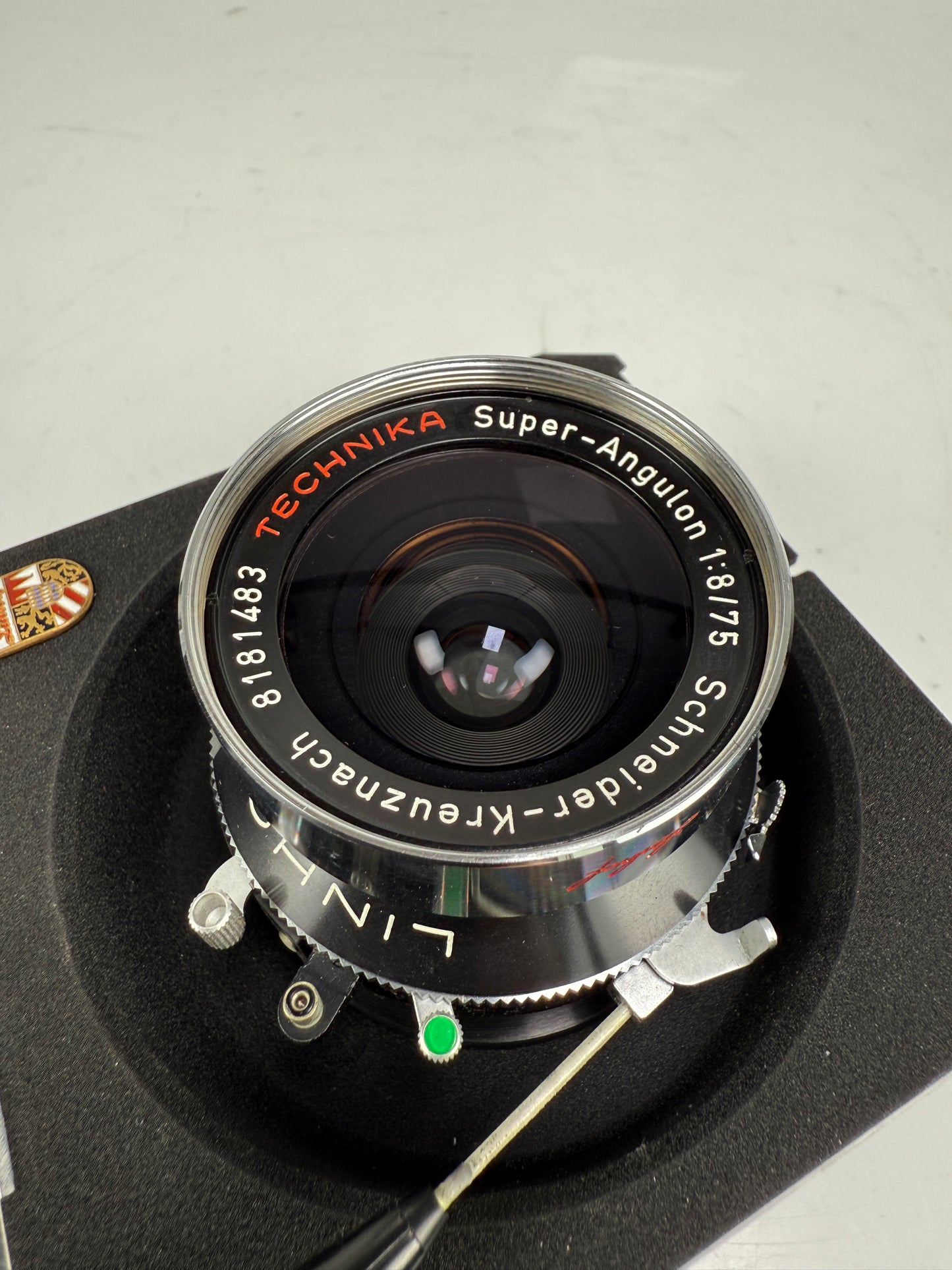 Linhof select Schneider Super Angulon 75mm f8 Large format lens, with cam RARE
