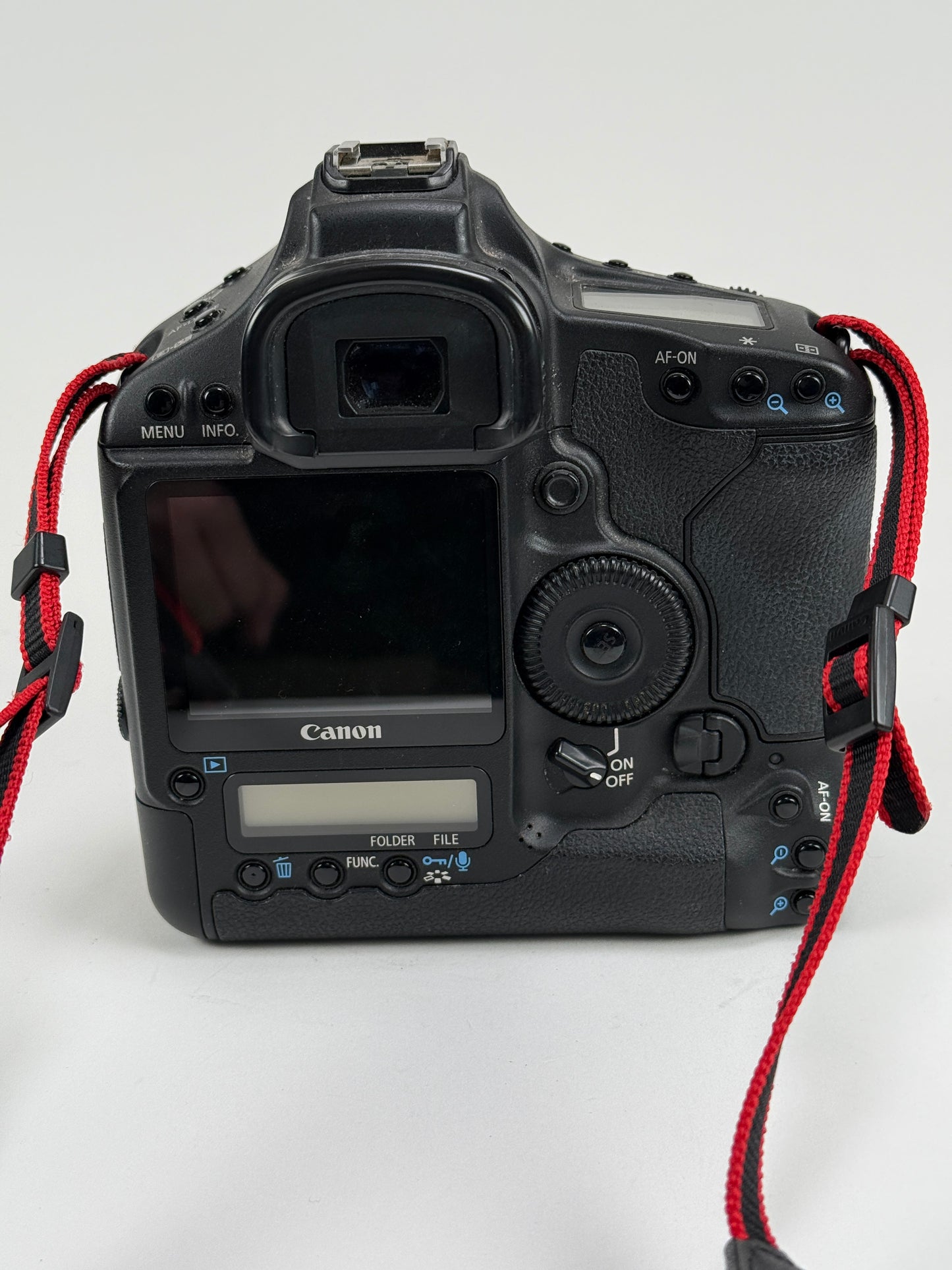 Canon EOS-1Ds Mark III 21.1MP Professional Full-Frame DSLR Camera Body