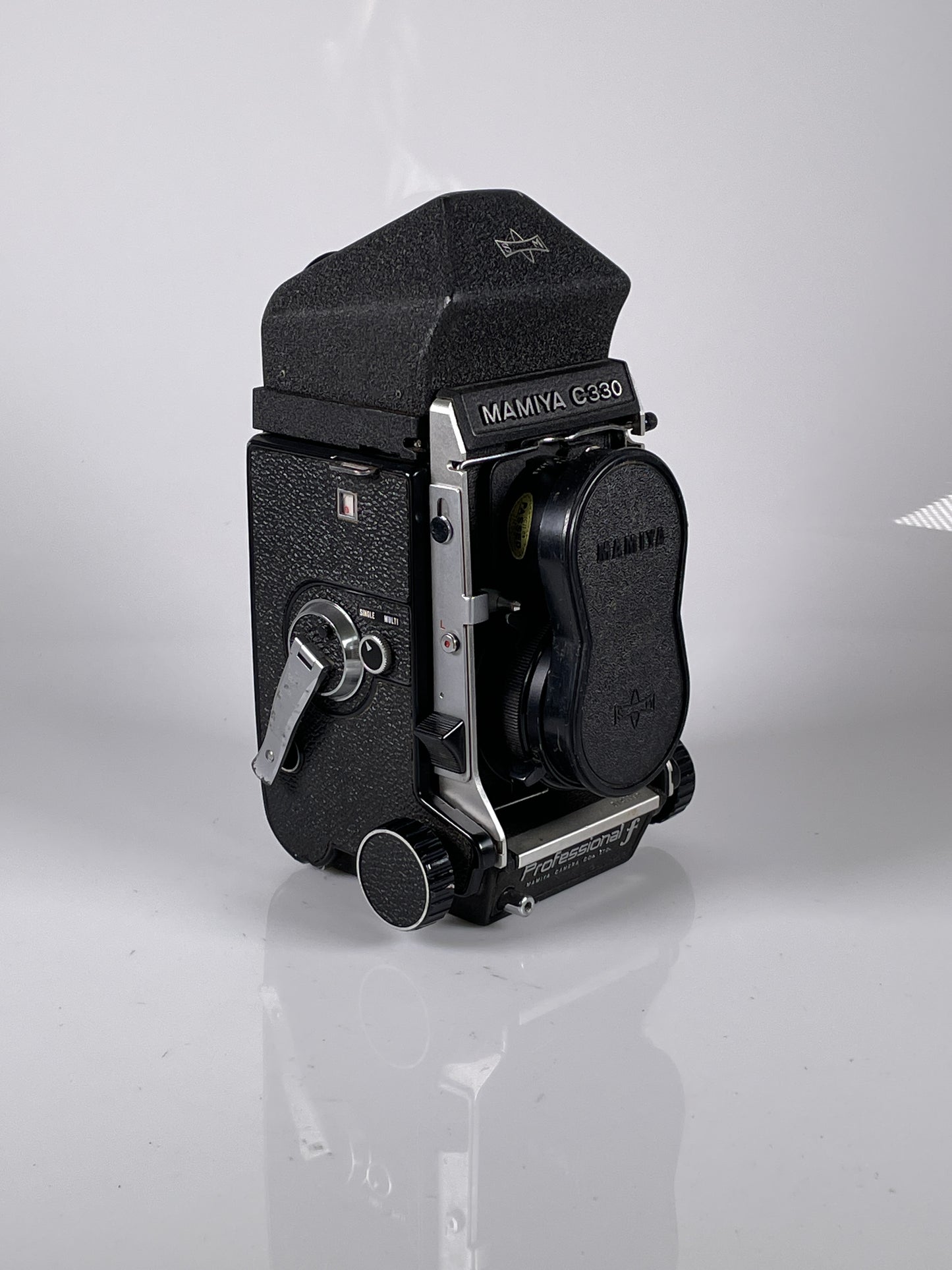 Mamiya C330 Pro F TLR medium format Film camera with CDS prism