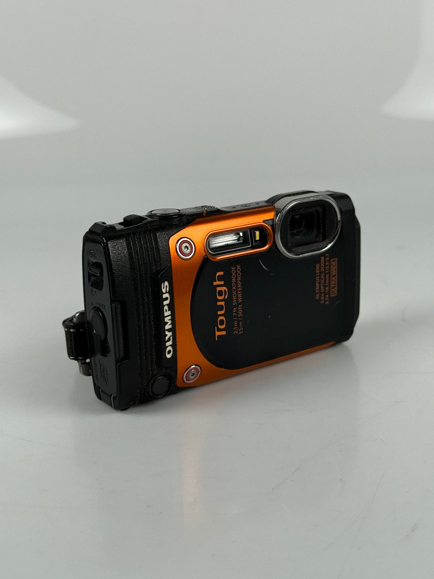 Olympus Stylus Tough TG-860 16.0MP Waterproof Digital Camera Orange