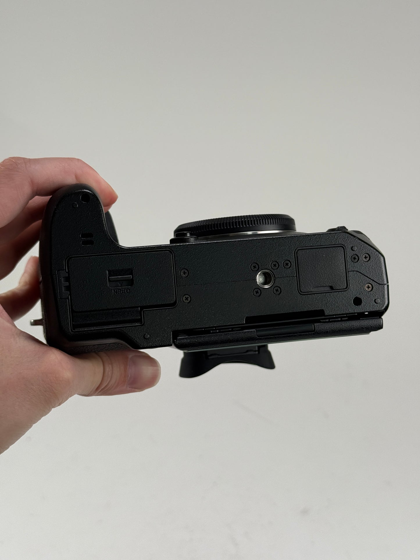 Fuji X-H1 24.3MP Mirrorless Digital Camera Body