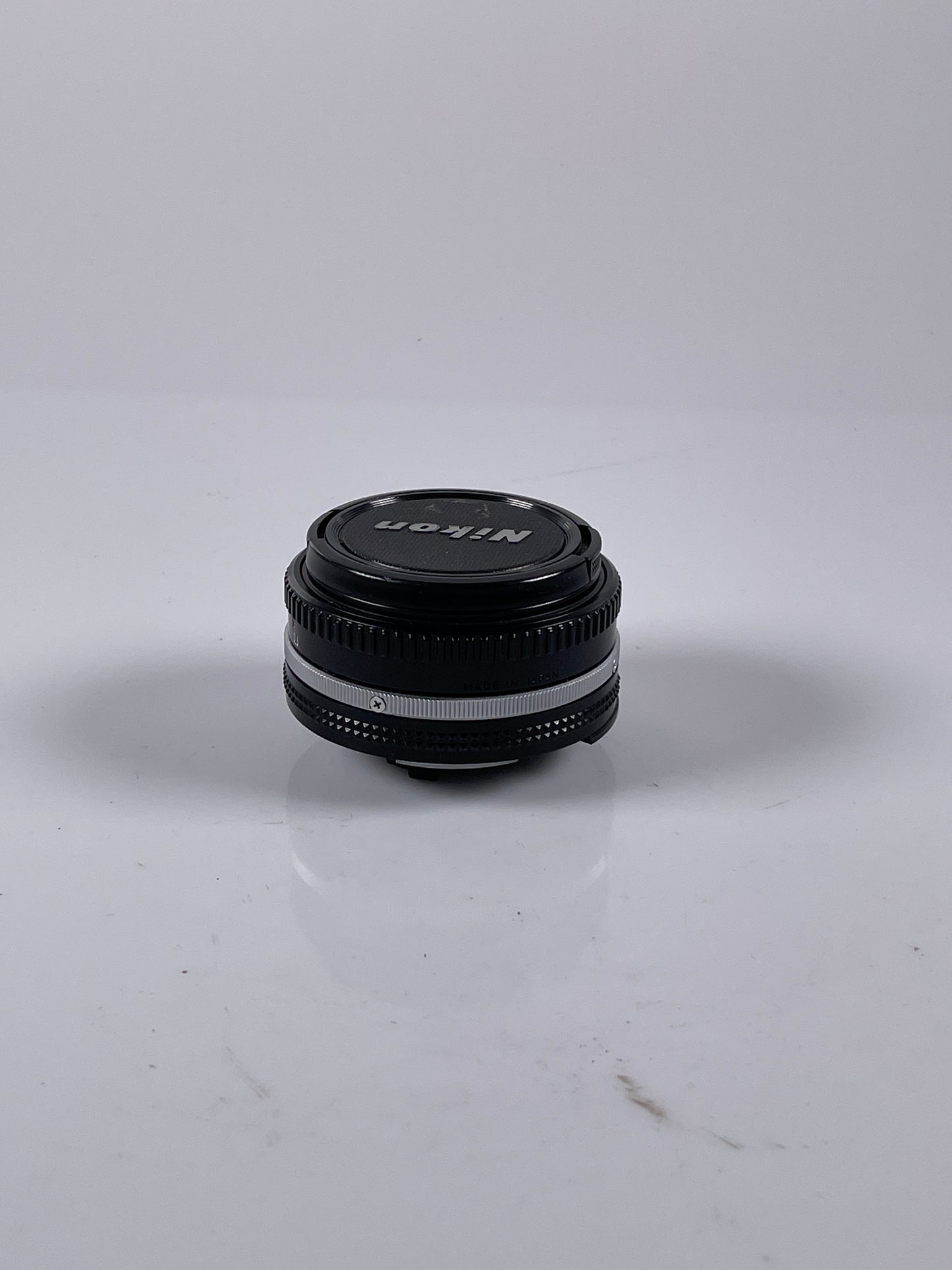 Nikon Nikkor Ai-s AIS 50mm f/1.8 Lens Prime Pancake SLR Late