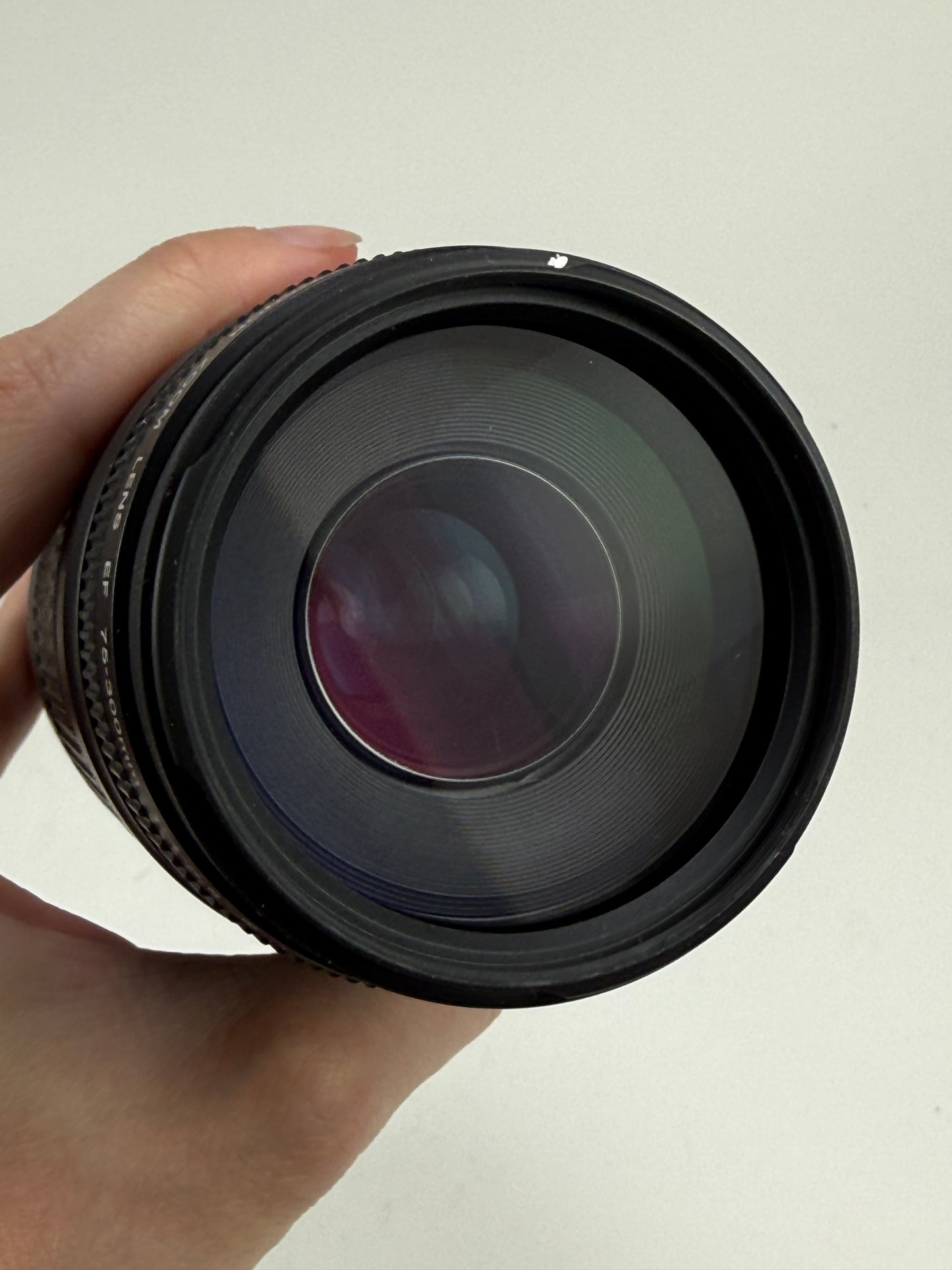 Canon EF 75-300mm f4-5.6 III Telephoto Zoom Lens