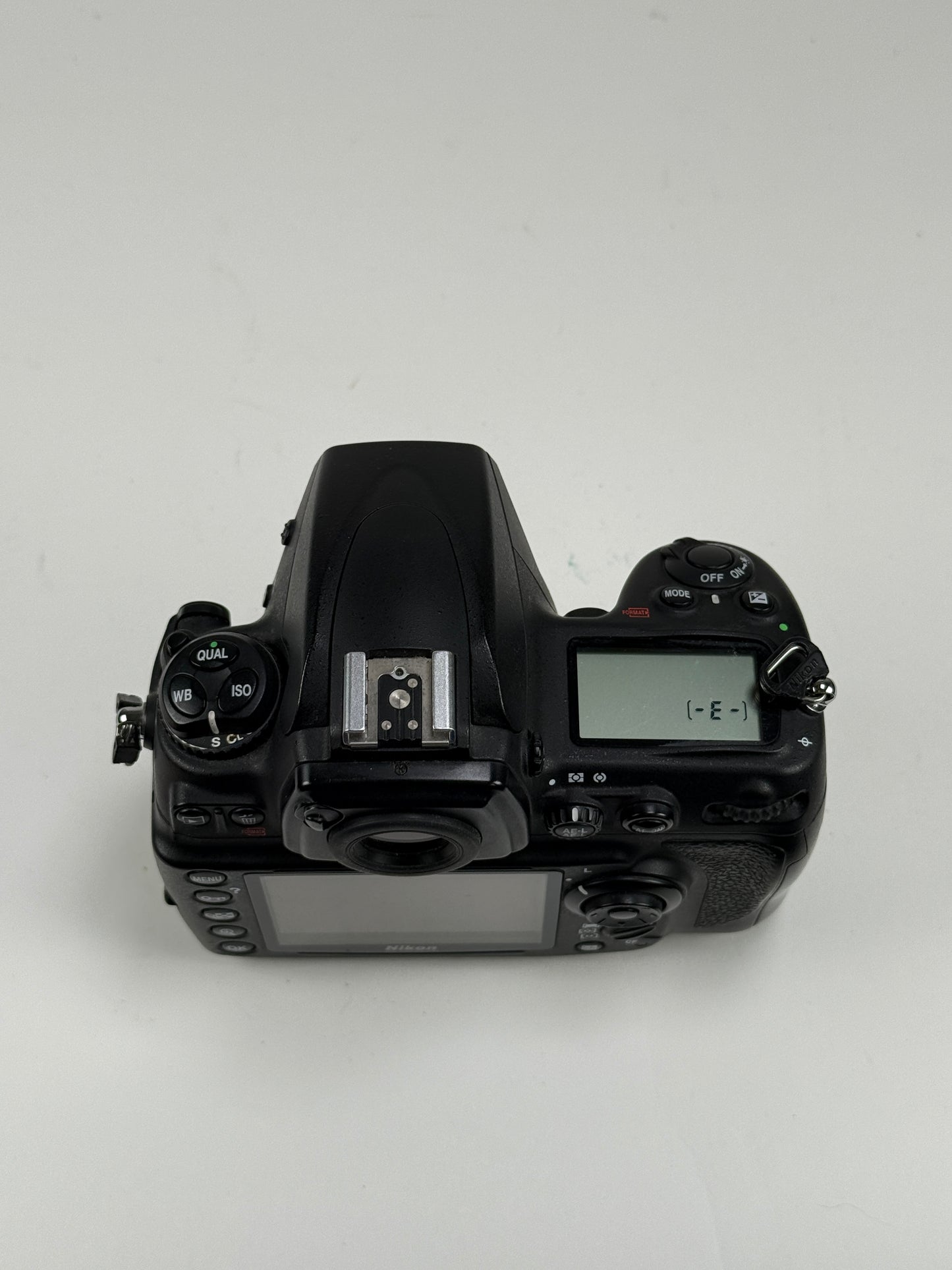 Nikon D700 12.1MP Digital SLR Camera Body