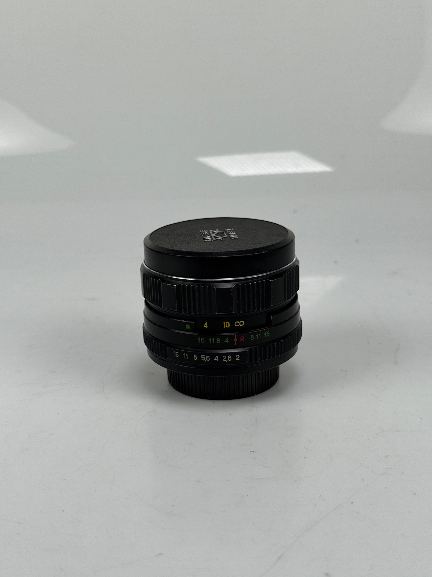 Zenit Helios 44M-4 58mm f2 Russian Manual portrait Lens Fixed DSLR M42 Mount