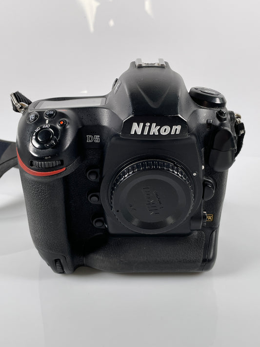Nikon D5 Digital Camera 20.8MP DSLR Camera Body XQD USA